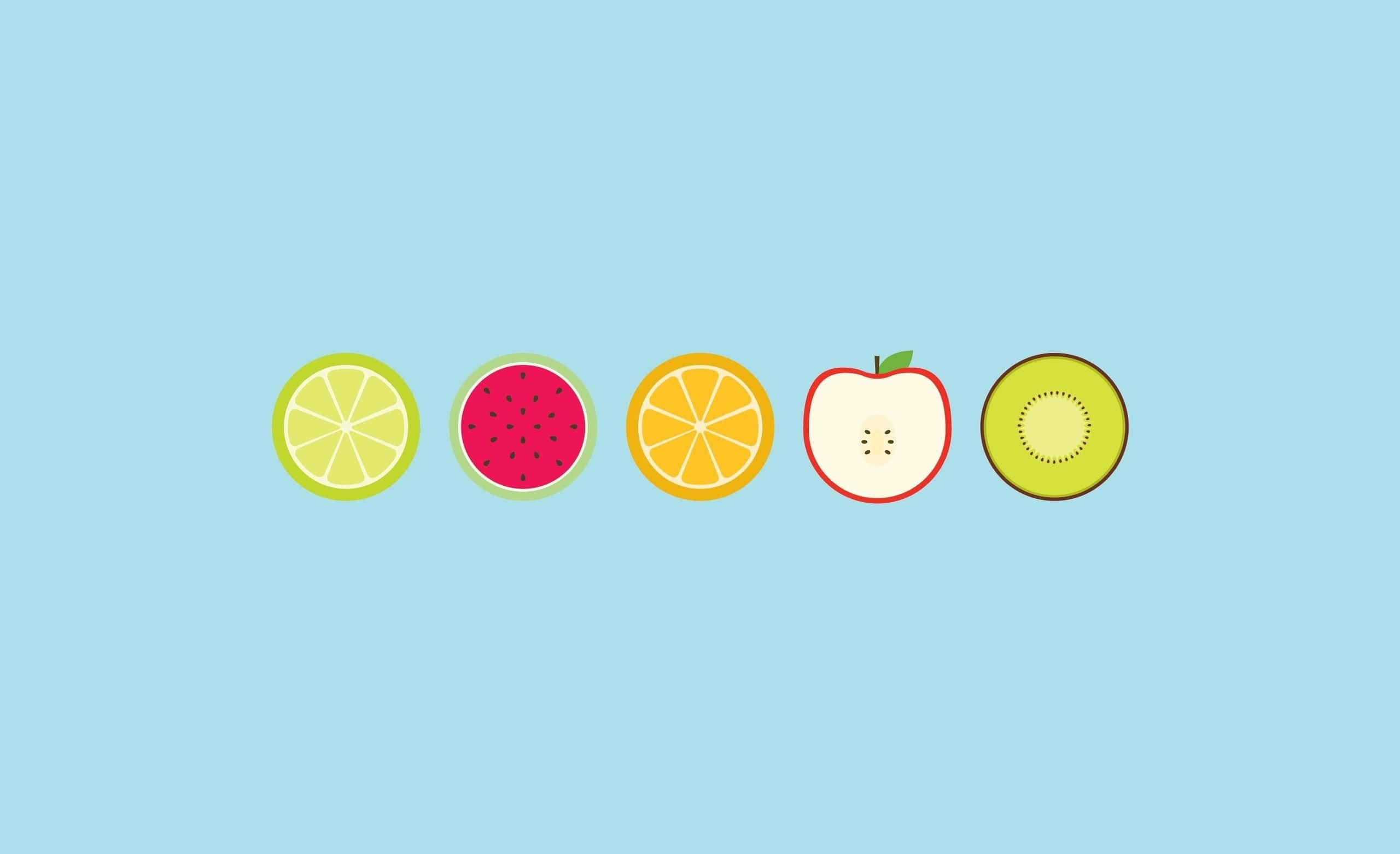 Kawaii Fruit 桌布 壁紙 — 五種色彩繽紛的切片水果：青檸、西瓜、柳橙、蘋果和奇異果，在柔和的藍色背景上排成一排。