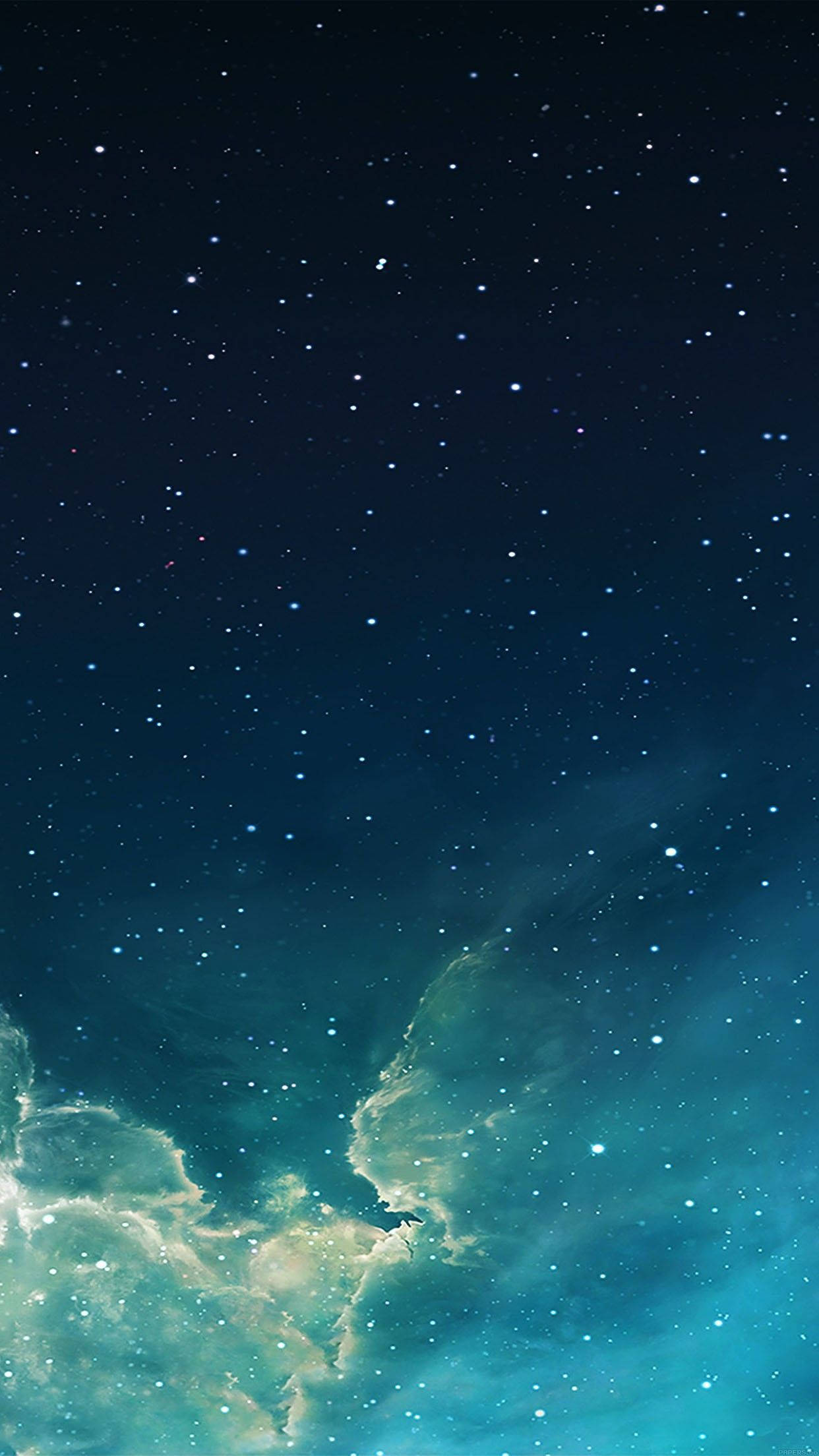 星星動圖 桌布 壁紙 — 令人嘆為觀止的星空夜景，下方有發光的青綠色和綠色星雲旋轉。