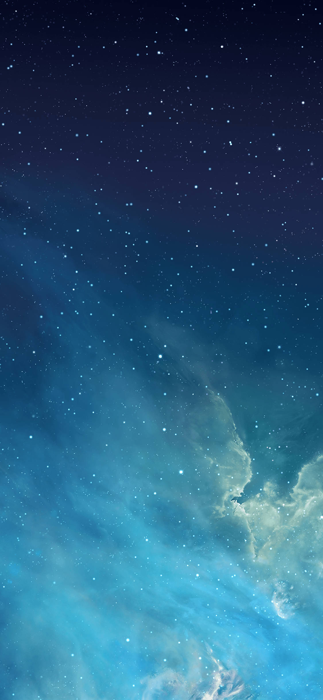 蘋果 桌布 壁紙 — 令人嘆為觀止的星空夜景，藍色和藍綠色星雲在深邃的宇宙黑暗中柔和地旋轉發光。