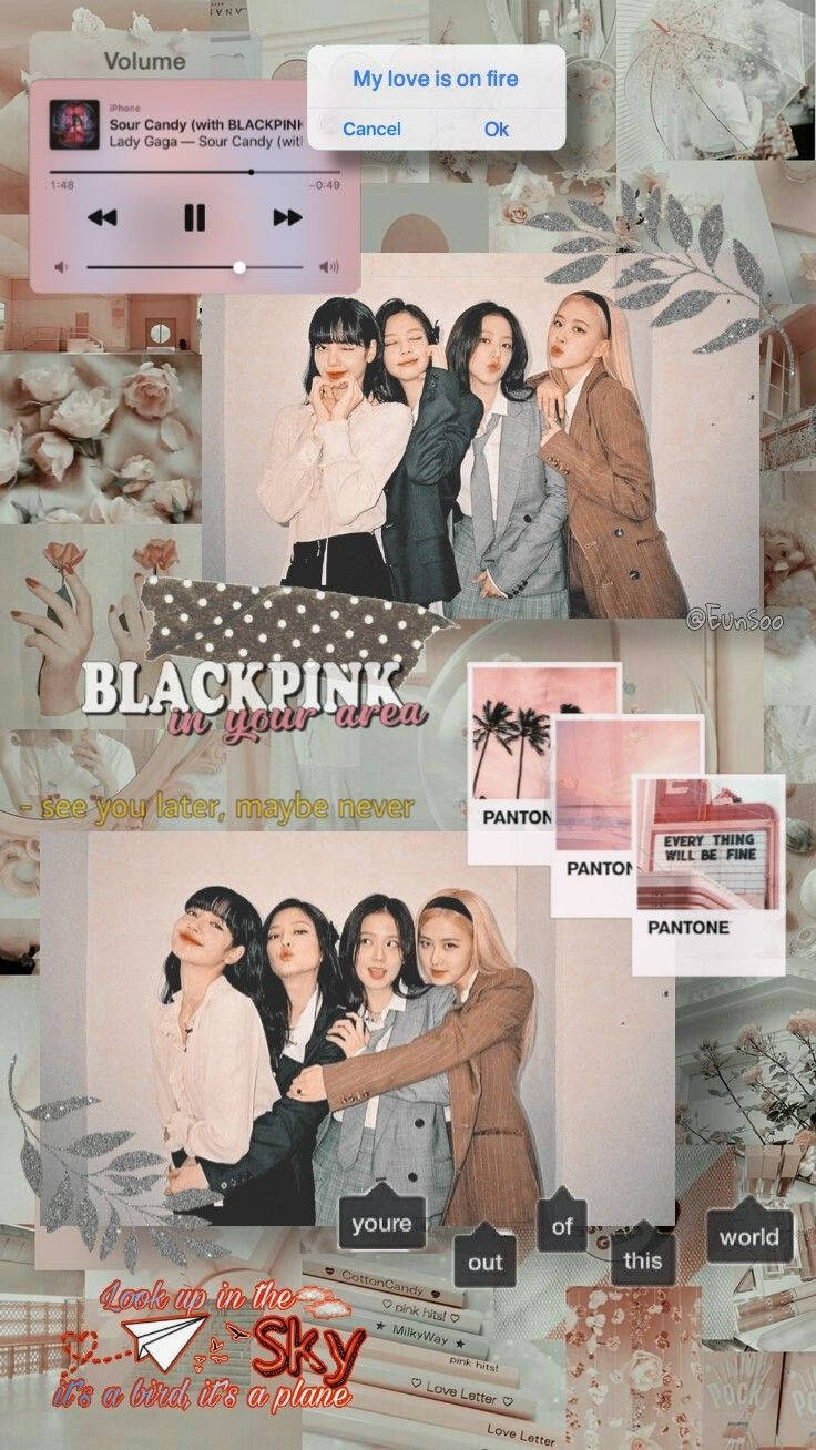 BLACKPINK 桌布 壁紙 — 以BLACKPINK照片、音樂播放器介面及勵志語句為特色的柔和色調拼貼桌布，配有花卉和棕櫚樹圖案。