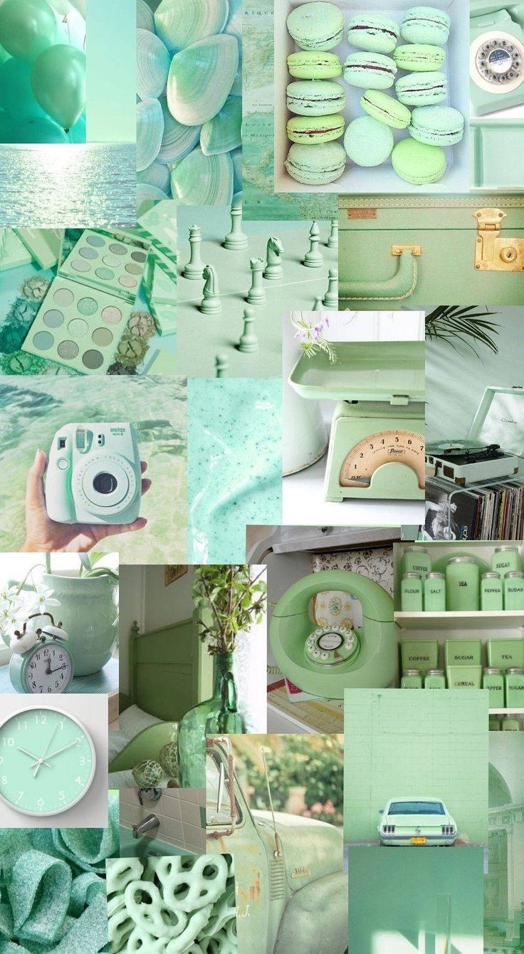 Pastel Green Aesthetic Laptop 桌布 壁紙 — 以柔和薄荷綠色為主題的拼貼畫，包含馬卡龍、復古相機、貝殼及懷舊物品，採用柔和的粉彩色調。
