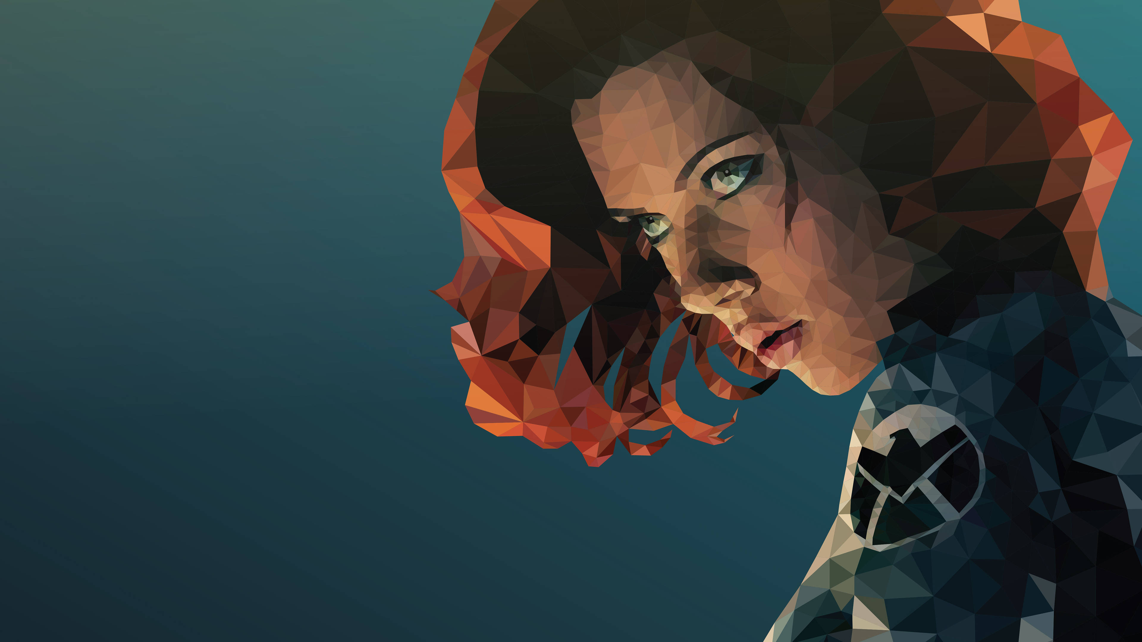 Polygon 桌布 壁紙 — 以深青色背景襯托，黑寡婦的風格化多邊形肖像，擁有火紅頭髮和銳利眼神。