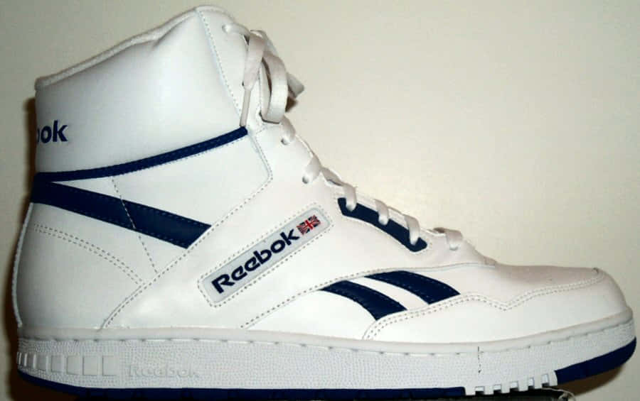 以經典Reebok標誌時尚動起來 壁紙