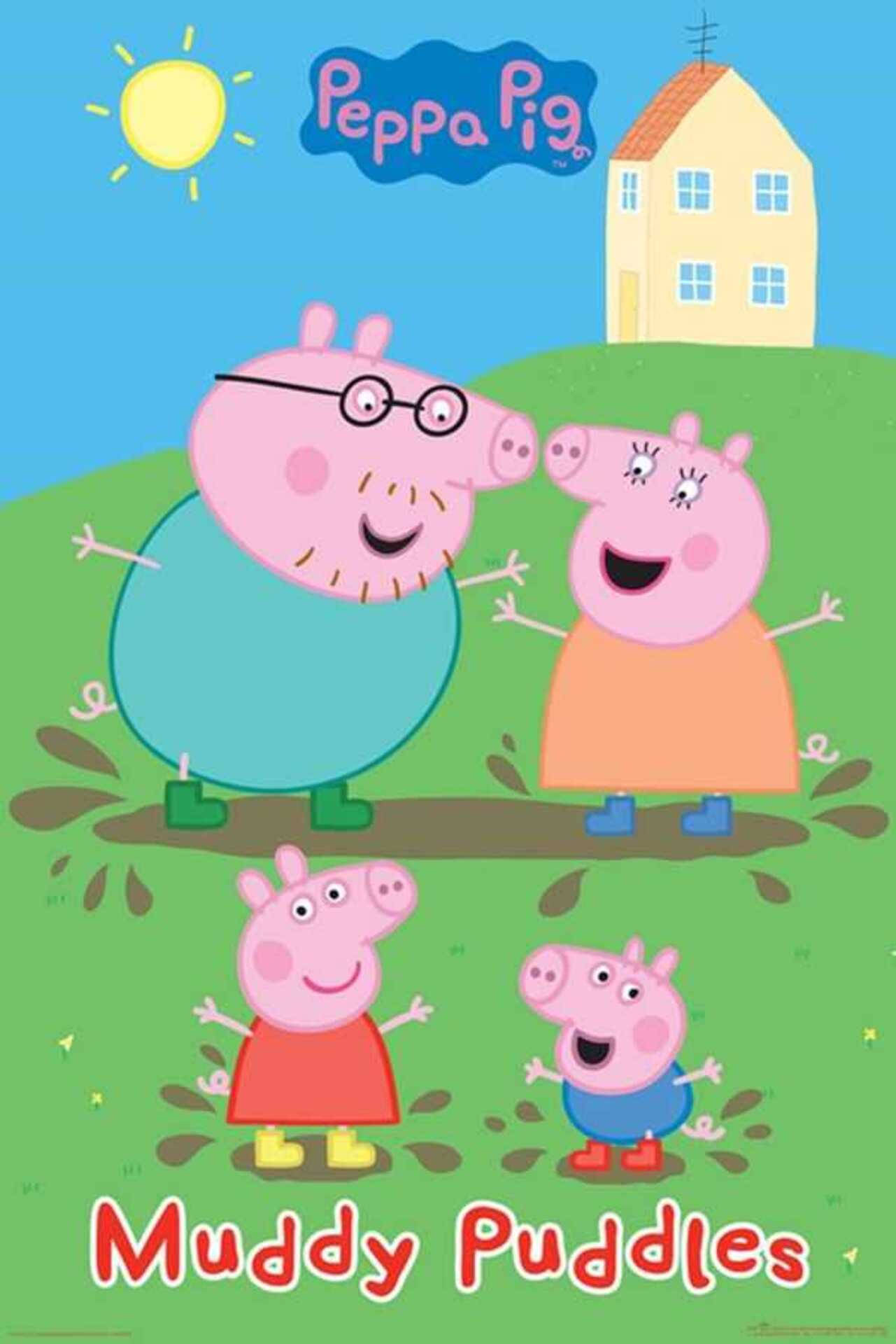 Peppa 桌布 壁紙 — 佩佩豬和家人在明亮的陽光下，站在泥坑裡，他們的房子在綠色的小山上，開心極了。