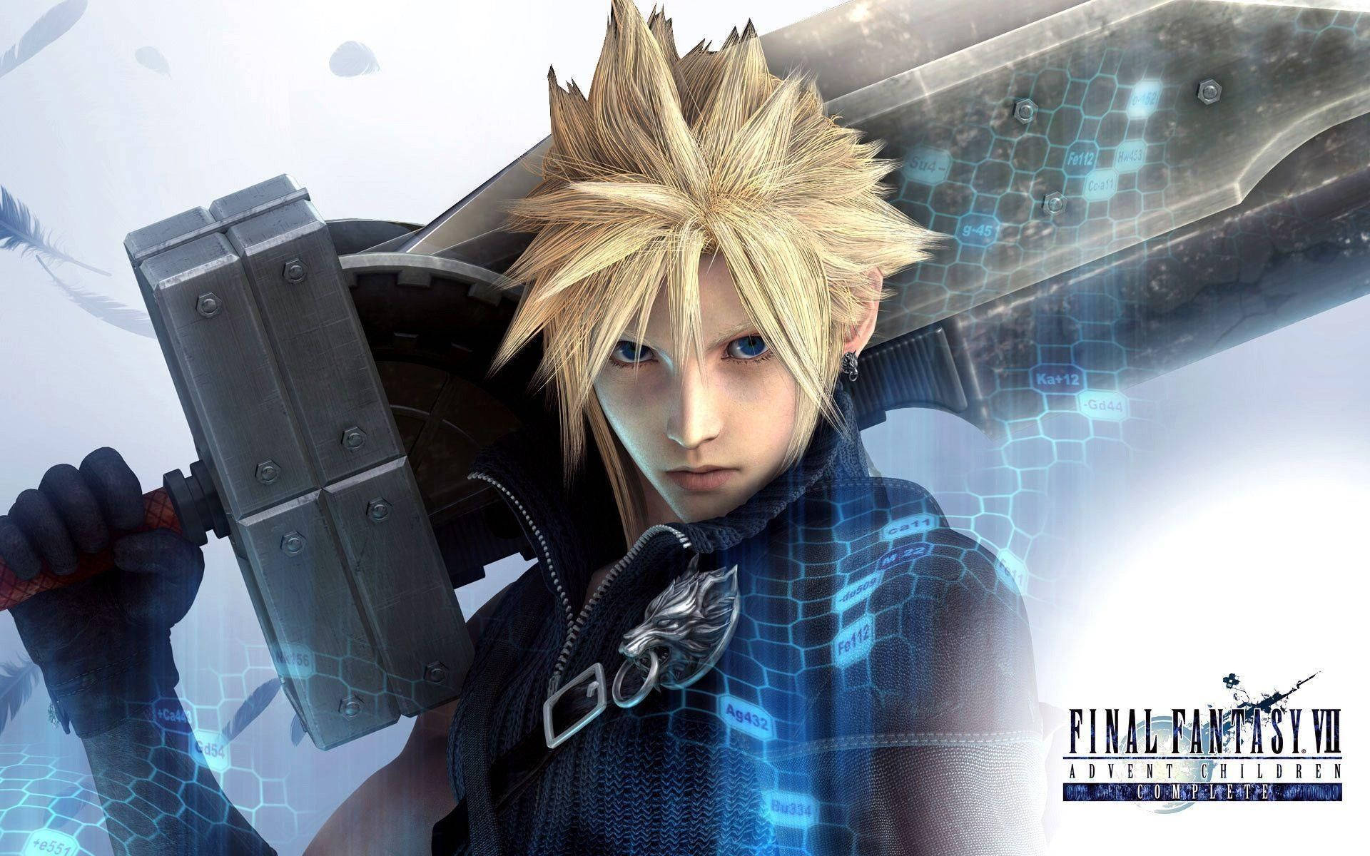 最終幻想 桌布 壁紙 — 來自《Final Fantasy VII 降臨之子》的克勞德·史特萊夫，在發光的藍色數位背景前，以堅定的眼神握著他的巨大破壞劍。