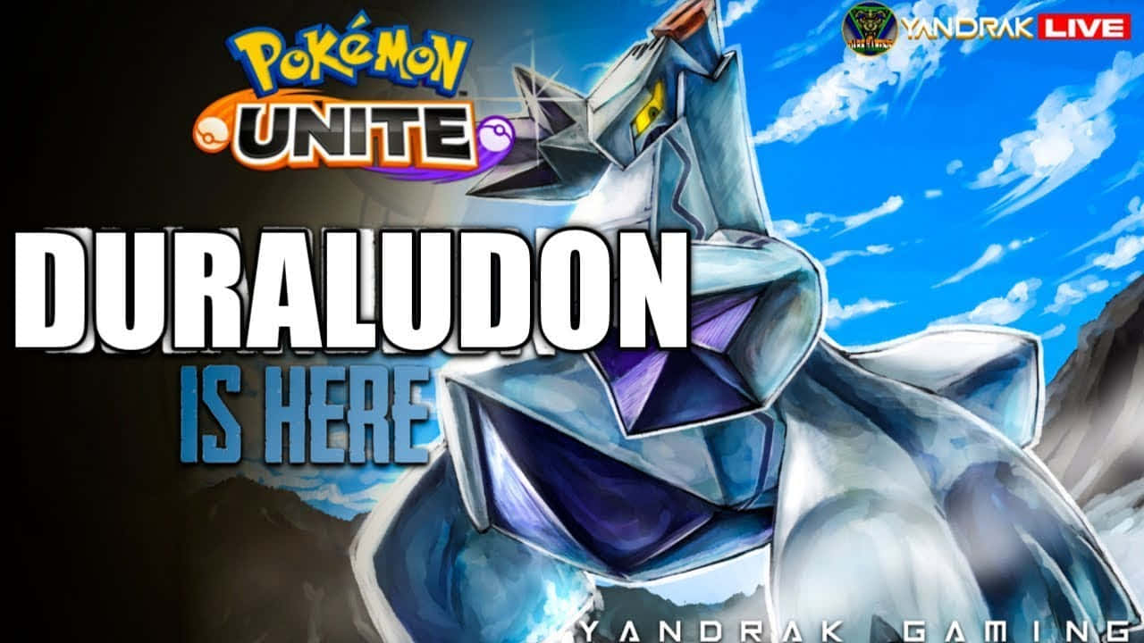 藝術 桌布 壁紙 — 來自 Pokémon Unite 的風格化藍銀色鋁鋼龍，在藍天白雲下英勇站立。