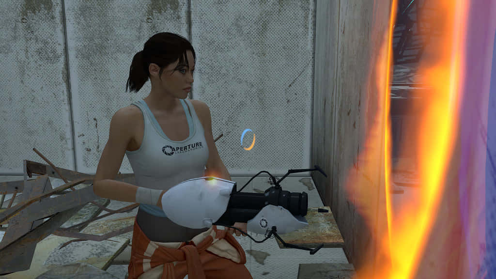 Portal Characters 桌布 壁紙 — 來自Portal的Chell手持傳送槍，一個熾熱的傳送門在她旁邊的破舊工業實驗室中發光。