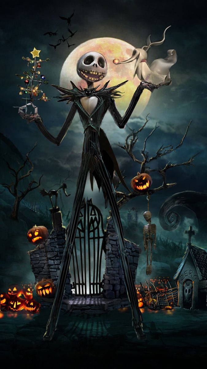 nightmare 桌布 壁紙 — 傑克·史克林頓在明亮的滿月下高高站立，手持一棵小聖誕樹和一隻貓，周圍環繞著南瓜和骷髏形象，營造出詭異的萬聖節場景。