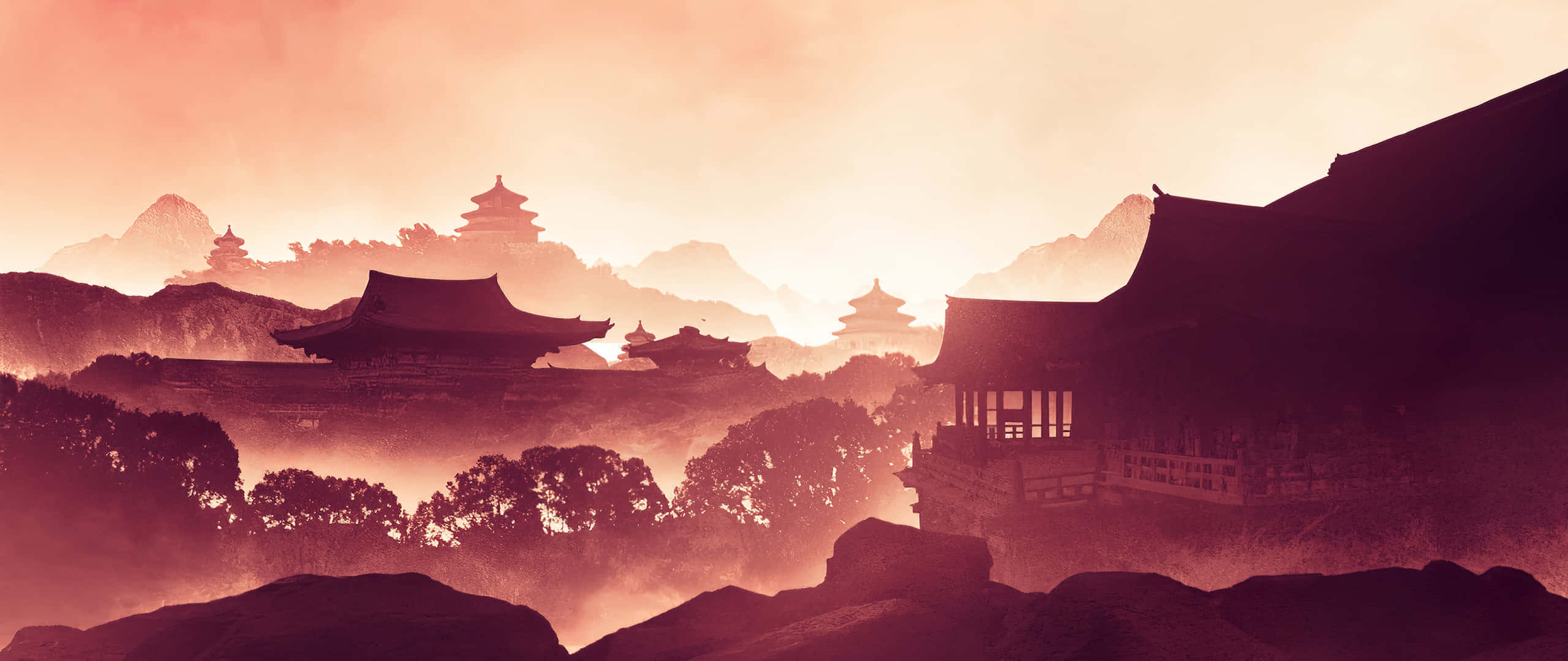 Art 2560x1080 桌布 壁紙 — 傳統亞洲寺廟和寶塔的剪影從霧氣繚繞的山巒中升起，在溫暖的夕陽餘暉下閃耀。