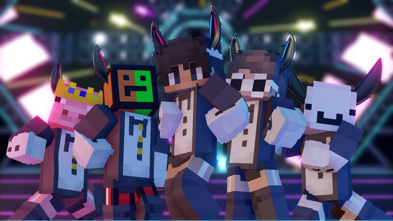 Mcyt 桌布 壁紙 — 像素化的Minecraft風格角色，頭上有角和皇冠，在發光的霓虹舞台背景前自信地擺姿勢。