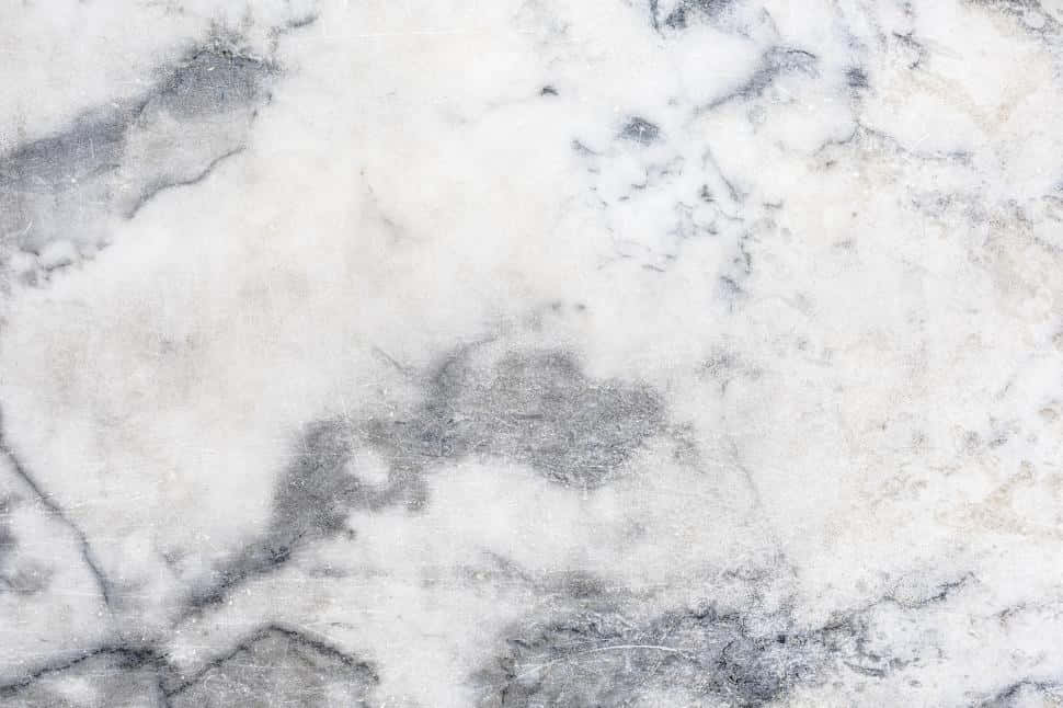 Aesthetic Gray Marble 桌布 壁紙 — 優雅白色大理石近照，帶有旋轉灰色紋理和細膩質感。