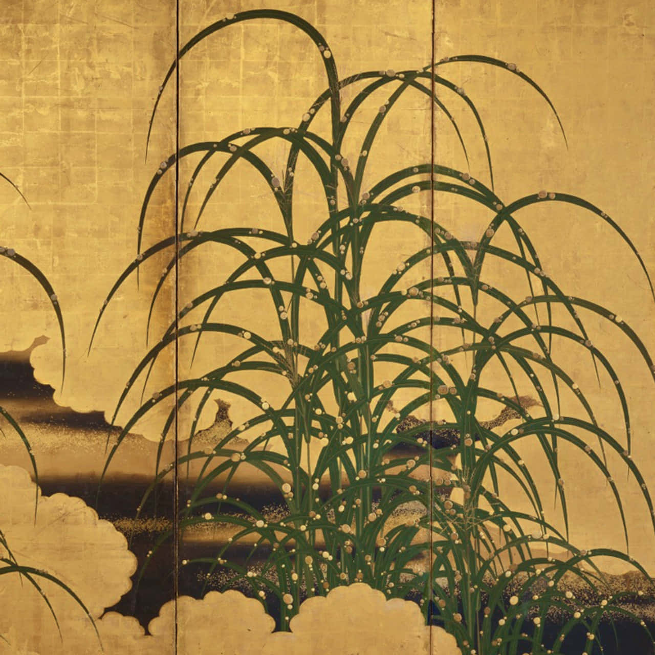 Grass 桌布 壁紙 — 優雅的日本屏風畫，描繪深綠色蘆葦上的露珠，背景為紋理金箔。
