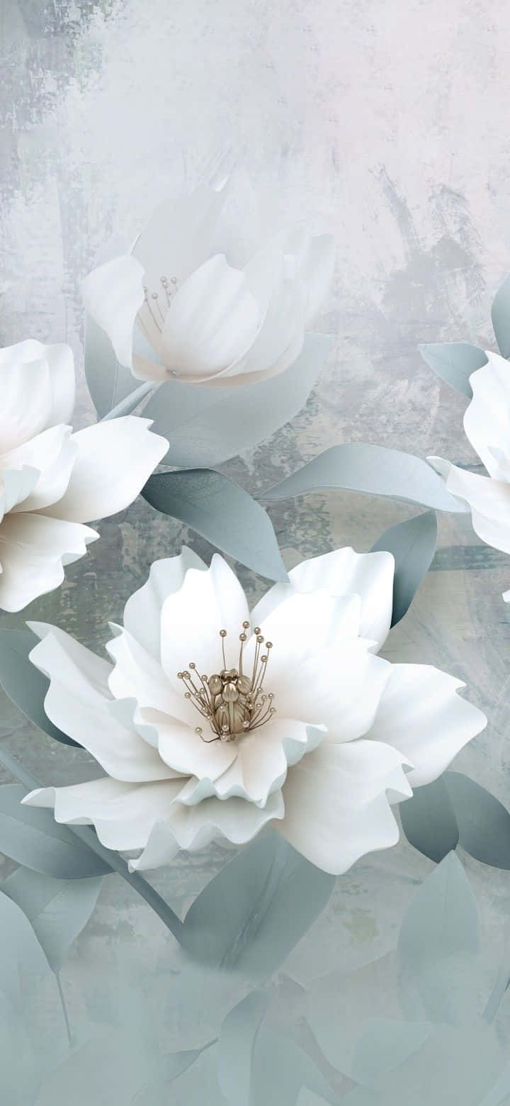 Silver Aesthetic iPhone 桌布 壁紙 — 優雅的白木蘭花，帶有精緻的金色雄蕊，在柔軟紋理的灰色背景上綻放。