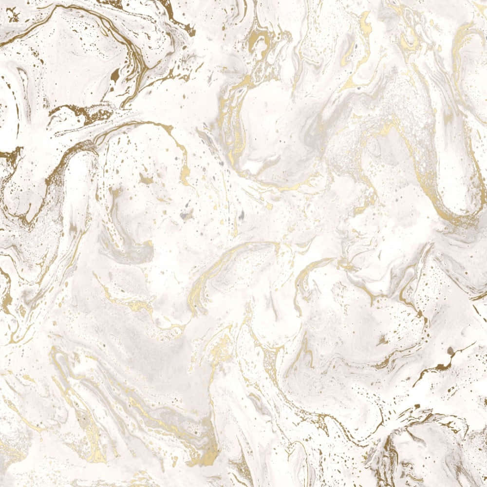 White And Gold 桌布 壁紙 — 優雅的白色和金色大理石漩渦，帶有斑點紋理，營造出豪華的抽象背景。