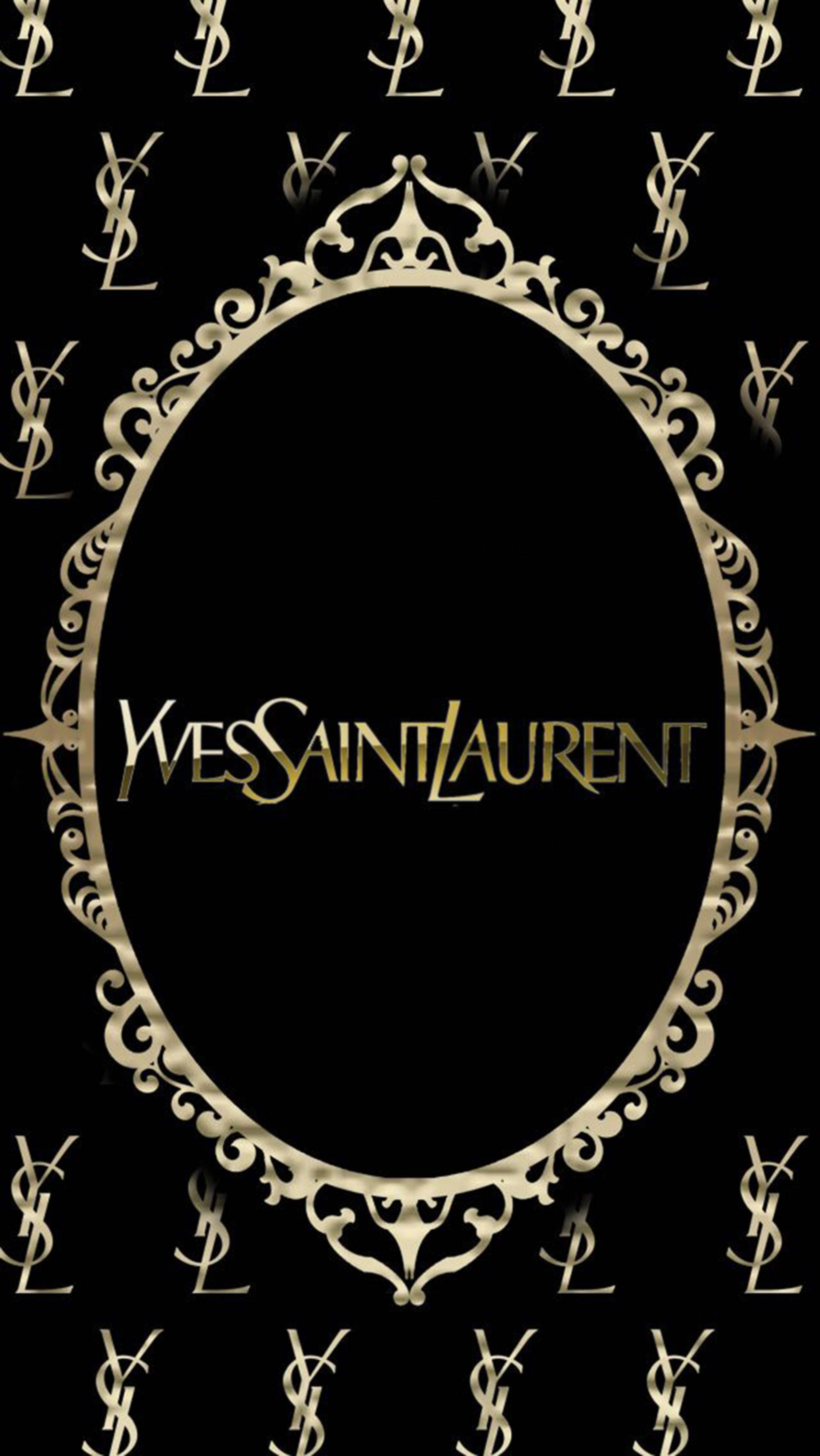 Ysl 桌布 壁紙 — 優雅的金色YSL標誌，鑲嵌在華麗的橢圓形邊框中，背景為黑色，帶有重複的字母組合圖案。