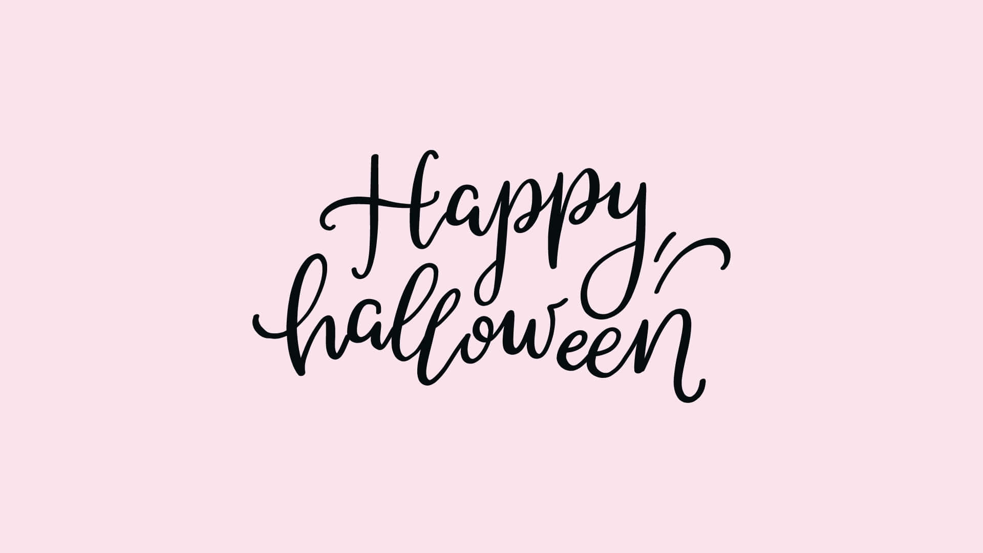 萬聖節動圖 桌布 壁紙 — 優雅的黑色書法字體 'Happy Halloween' 漂浮在柔和的粉紅色背景上。