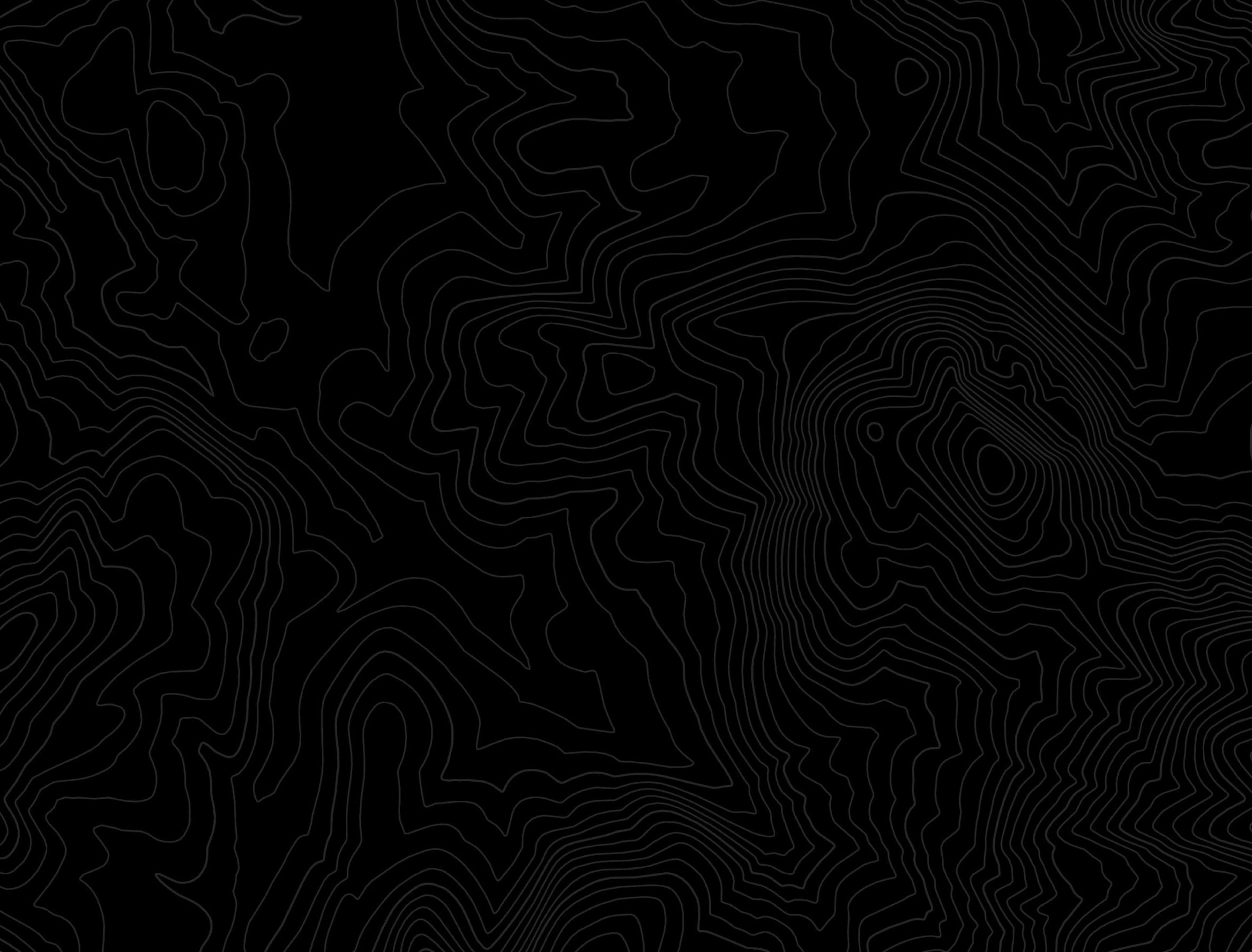 Dark Texture 桌布 壁紙 — 優雅的黑色背景，帶有複雜的白色輪廓線，形成抽象的地形圖案。
