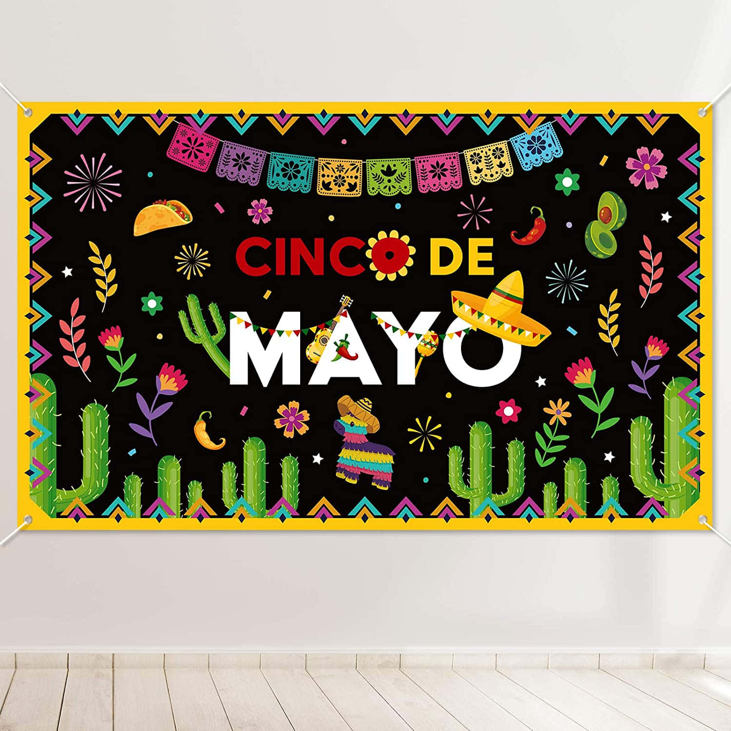 Banner Design 桌布 壁紙 — 充滿活力的 Cinco de Mayo 橫幅，黑色背景上帶有彩色 papel picado 玉米餅仙人掌和墨西哥帽。