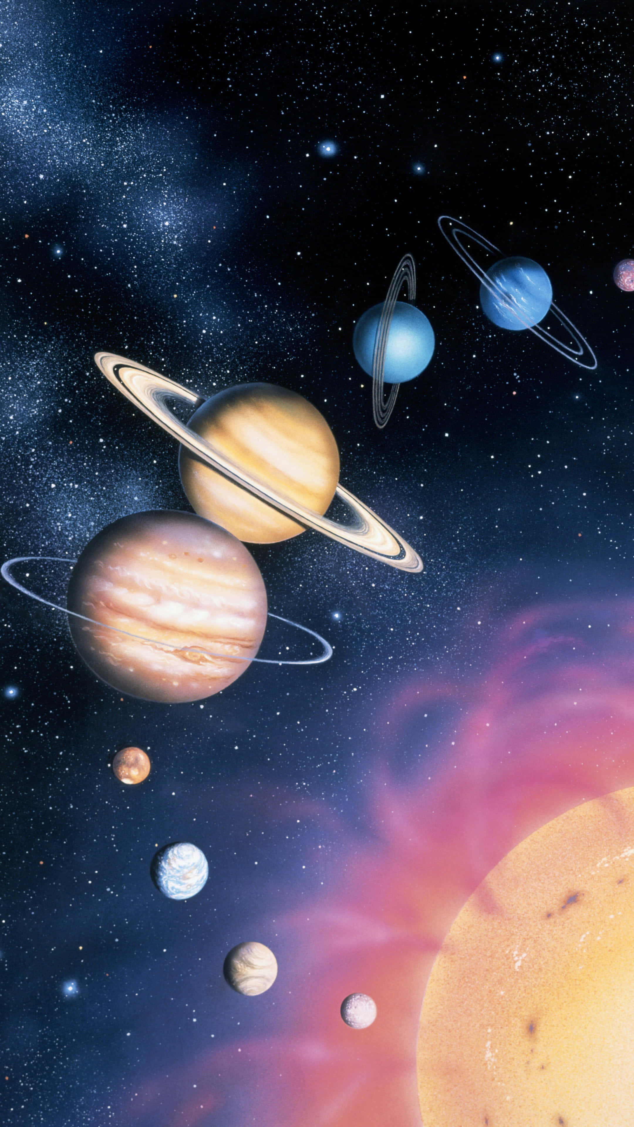 Earth Science 桌布 壁紙 — 充滿活力的太陽系，木星、土星及其他行星圍繞著發光的太陽運行，背景是星光燦爛的宇宙。