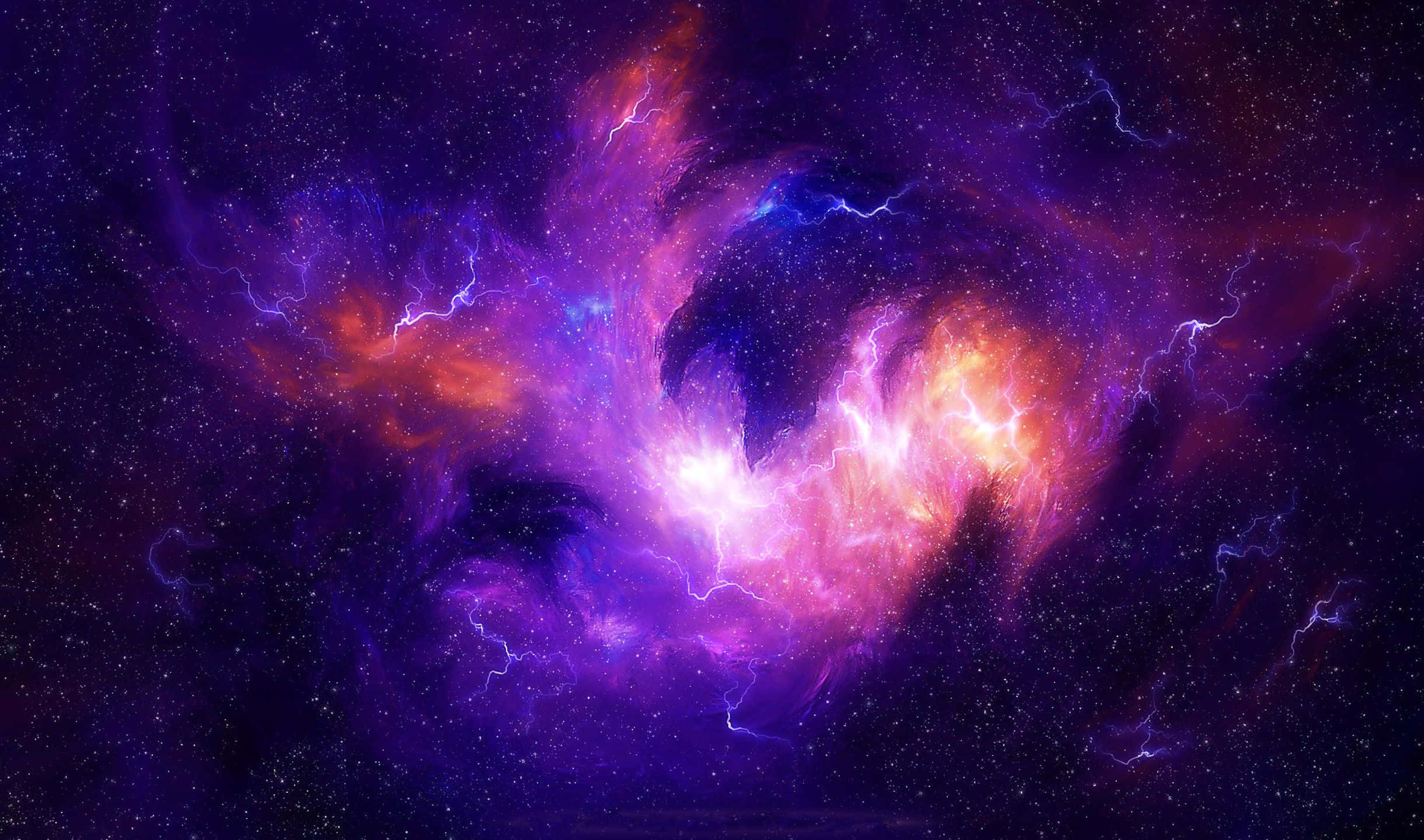 2440x1440 桌布 壁紙 — 充滿活力的宇宙星雲，帶有電光紫和橙色閃電照亮星場。