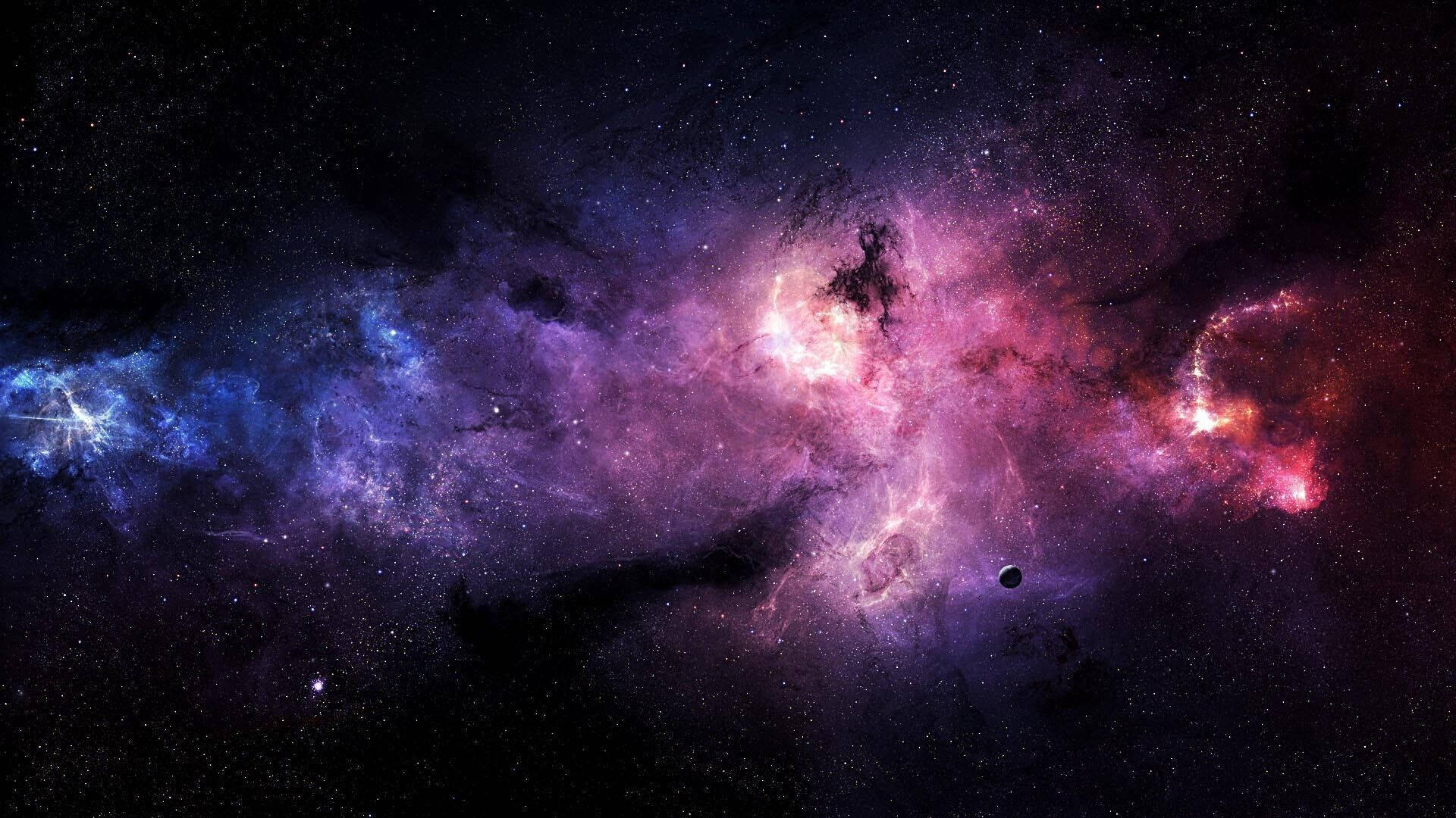 銀河 桌布 壁紙 — 充滿活力的宇宙星雲在紫色、粉紅色和藍色中旋轉，背景是星場，附近漂浮著一顆小行星。