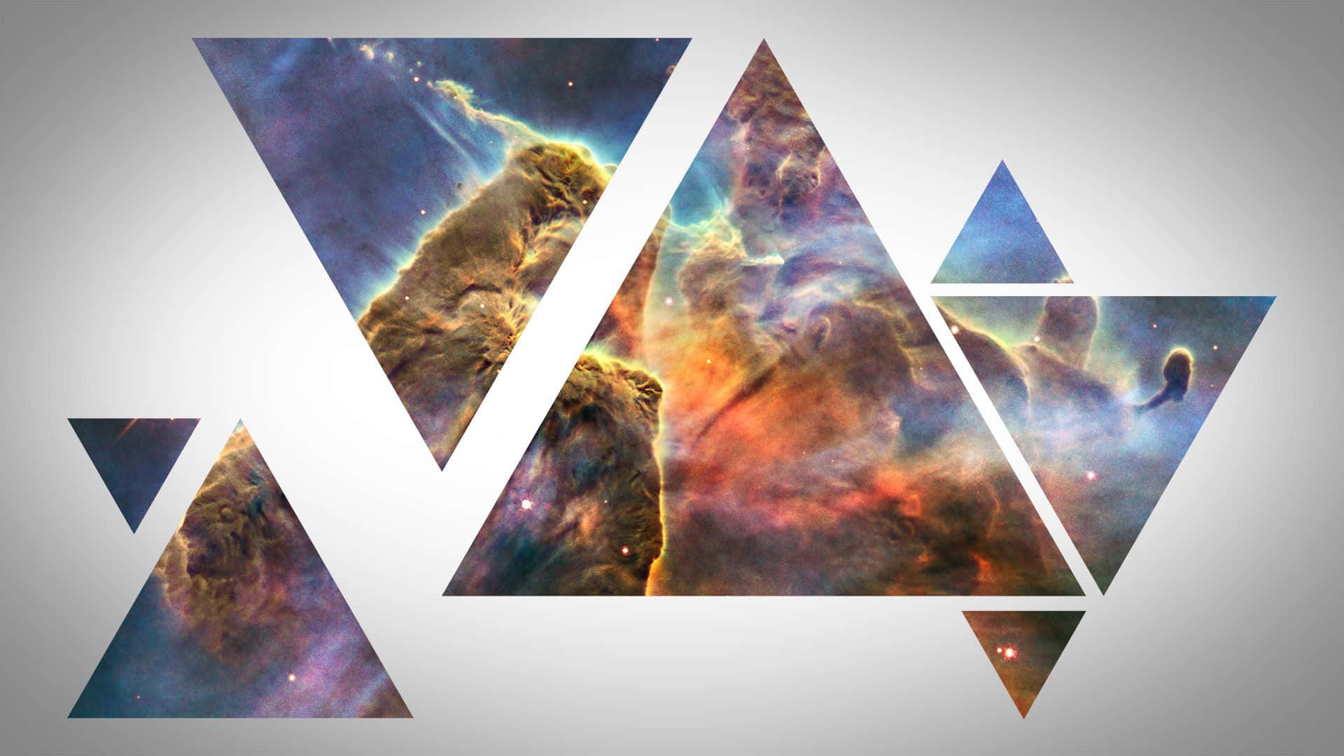 triangle 桌布 壁紙 — 充滿活力的宇宙星雲碎片以幾何三角形排列在柔和的灰色背景上。