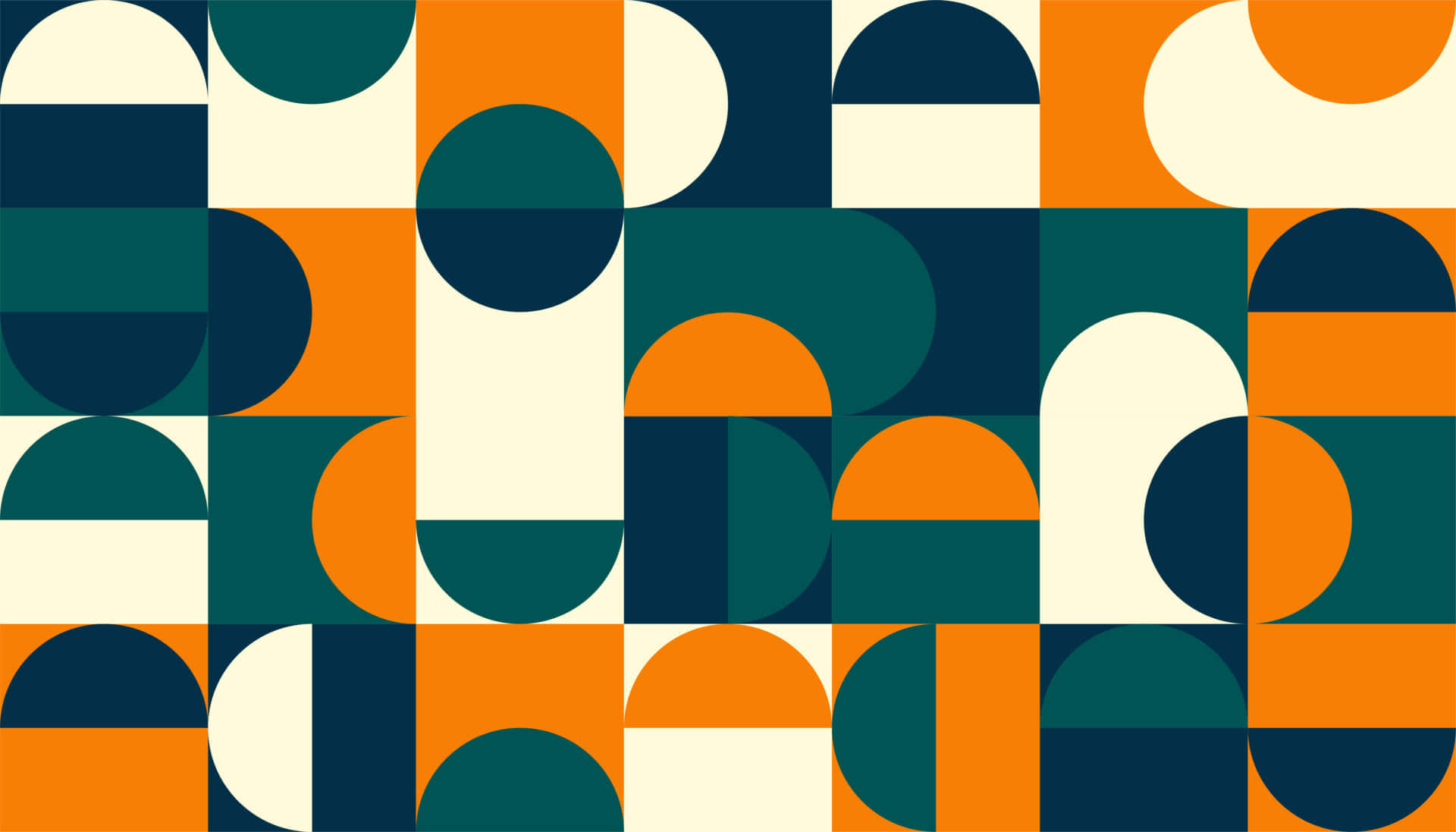 Geometric Pattern 桌布 壁紙 — 充滿活力的幾何圖案，以橙色、藍綠色和奶油色的半圓形和矩形呈現復古風格。