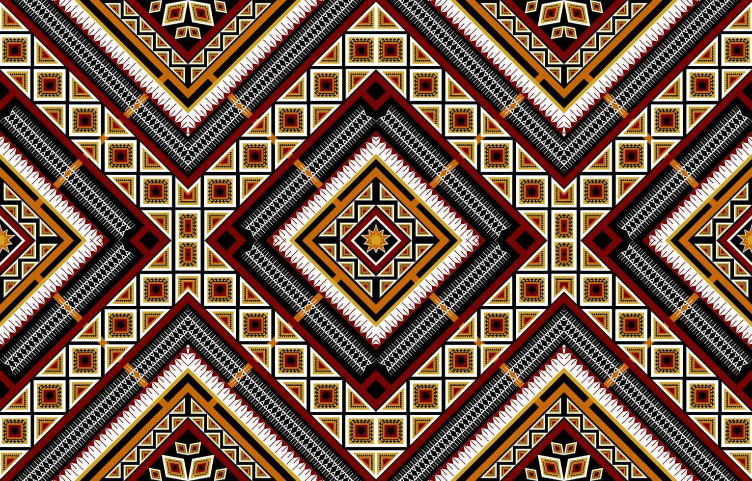 Tribal 桌布 壁紙 — 充滿活力的幾何圖案，在奶油色背景上重複出現紅色、黑色和金色的菱形圖案。