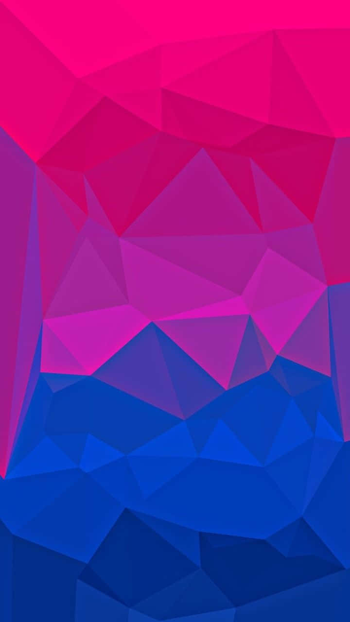 Pride Flag 桌布 壁紙 — 充滿活力的幾何多邊形圖案從鮮粉紅色過渡到深藍色，帶有平滑漸變。
