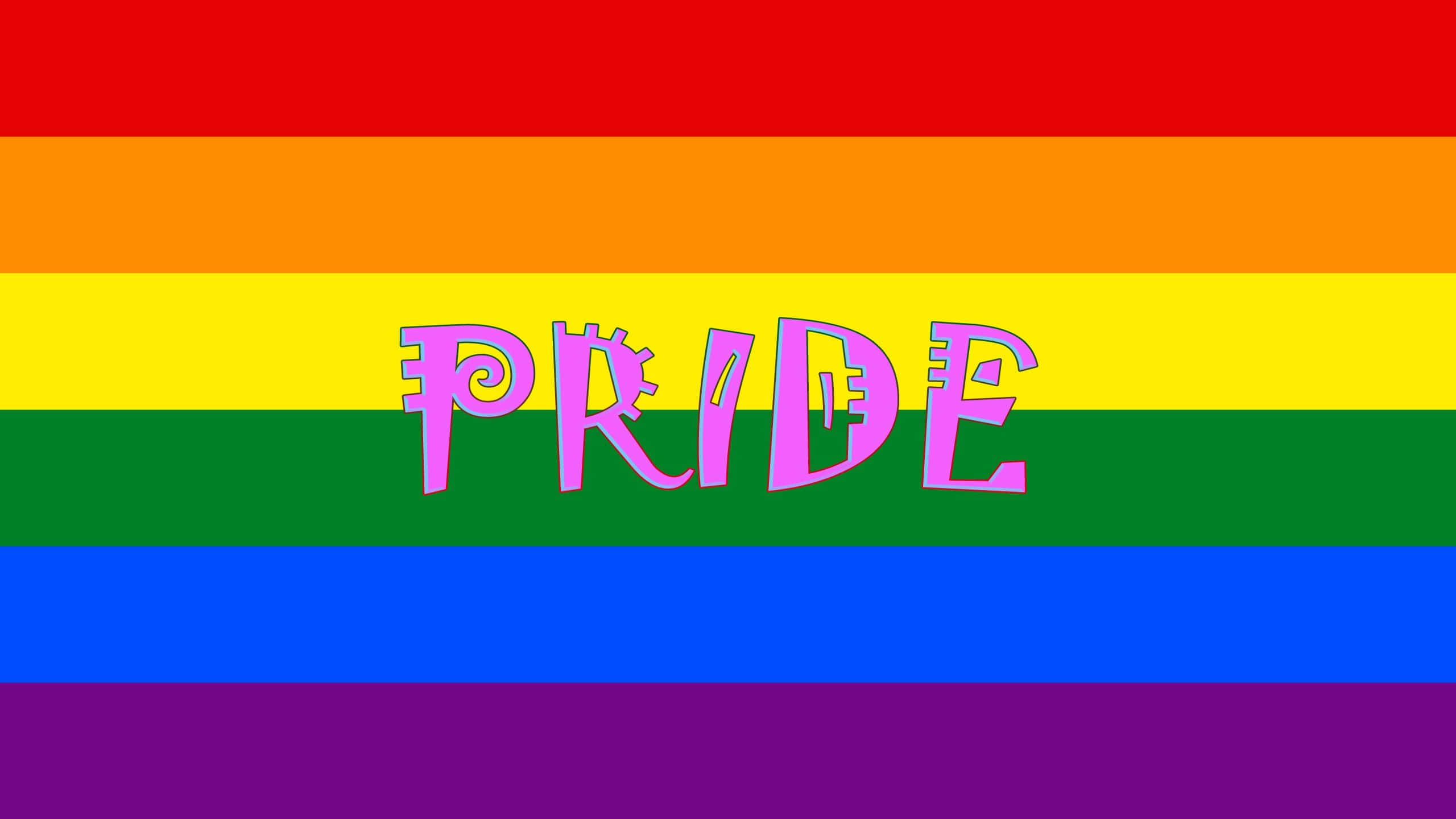 男同志 桌布 壁紙 — 充滿活力的彩虹旗，粗體粉紅色「PRIDE」文字橫跨水平條紋居中。