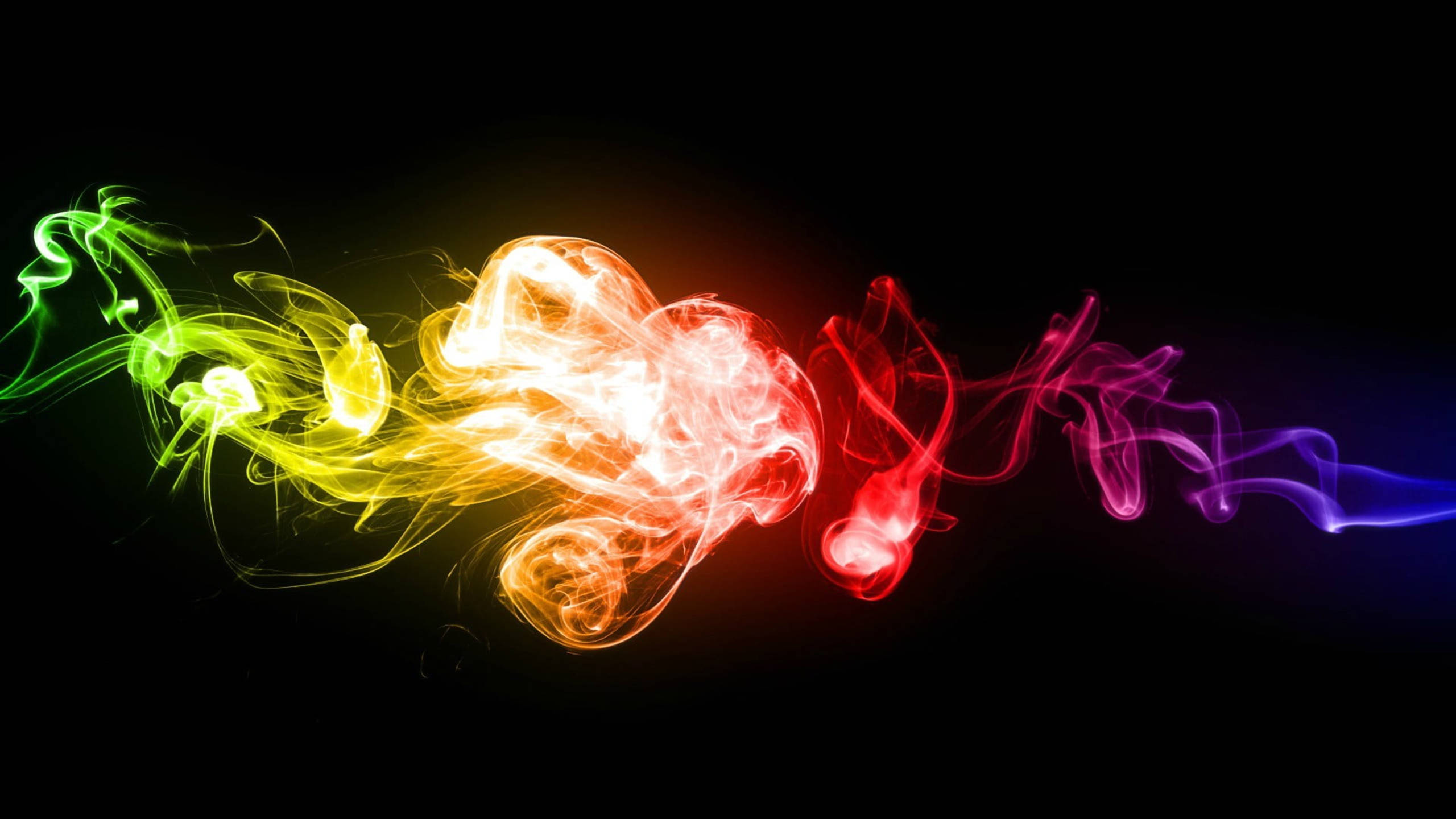 Spectrum 桌布 壁紙 — 充滿活力的彩虹色煙霧在純黑色背景上動態旋轉，營造出迷人的抽象流動。