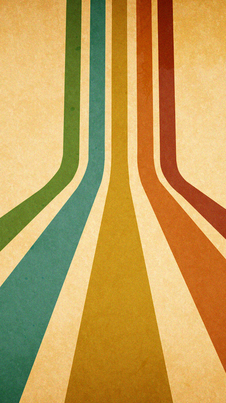 Vintage 桌布 壁紙 — 充滿活力的復古條紋，以綠色、藍綠色、金色和紅色向紋理米色背景上的消失點彎曲。