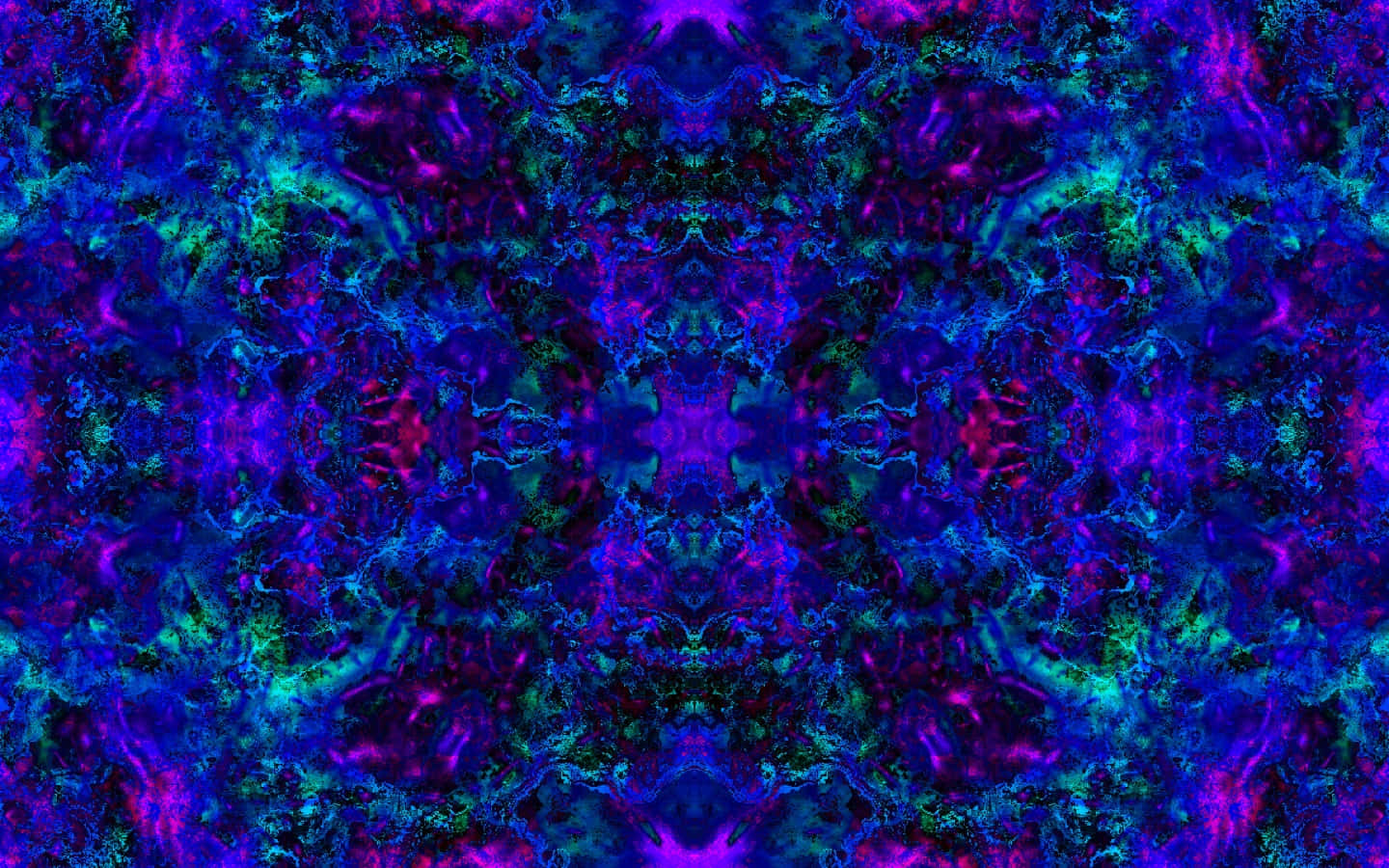 Trippy Blue 桌布 壁紙 — 充滿活力的抽象數位藝術作品，帶有電光藍、紫色和霓虹綠的對稱碎形圖案。