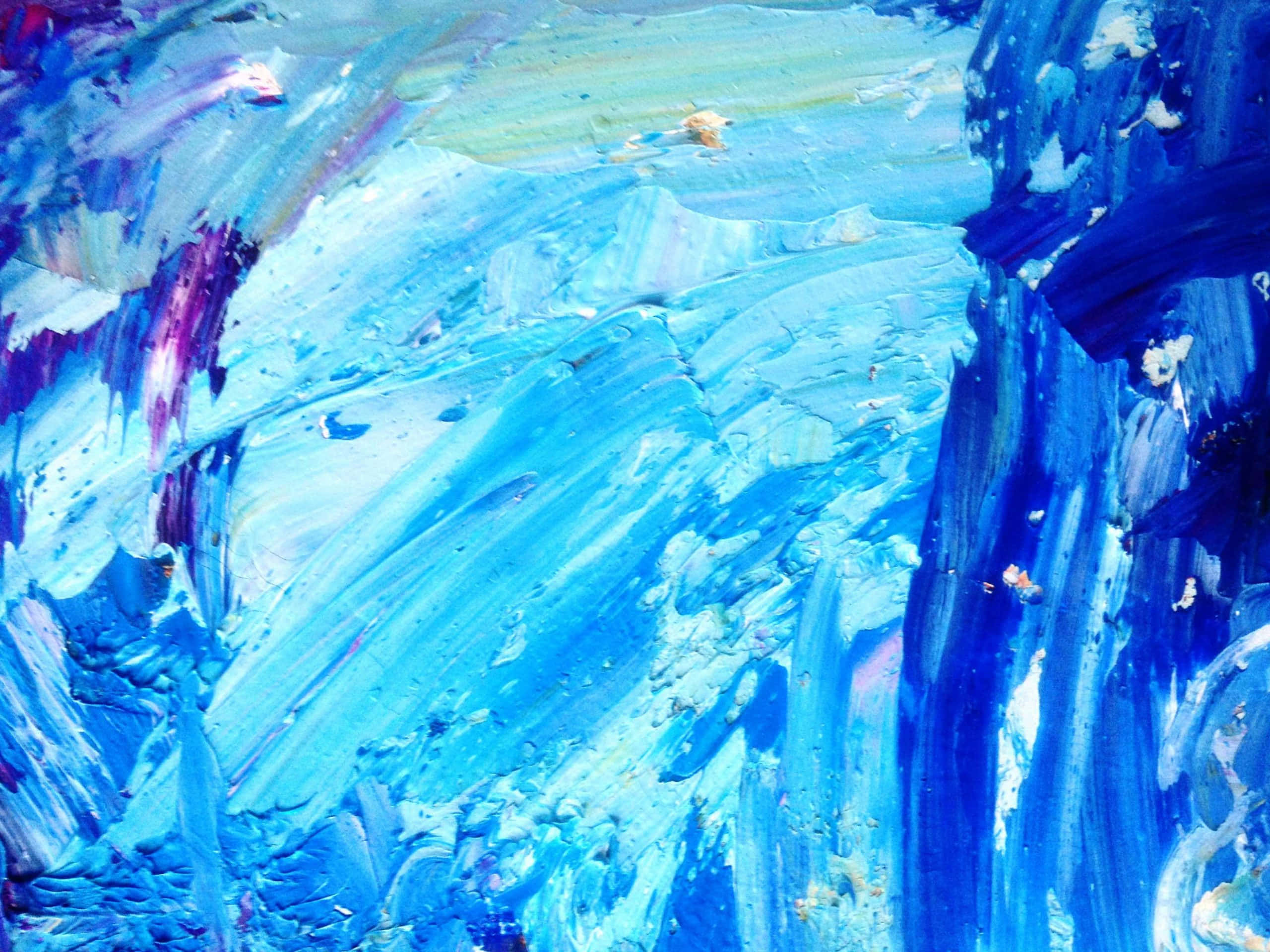 Oil Painting 桌布 壁紙 — 充滿活力的抽象畫，帶有厚實紋理的藍色、紫色和白色筆觸，營造出動態流動的構圖。