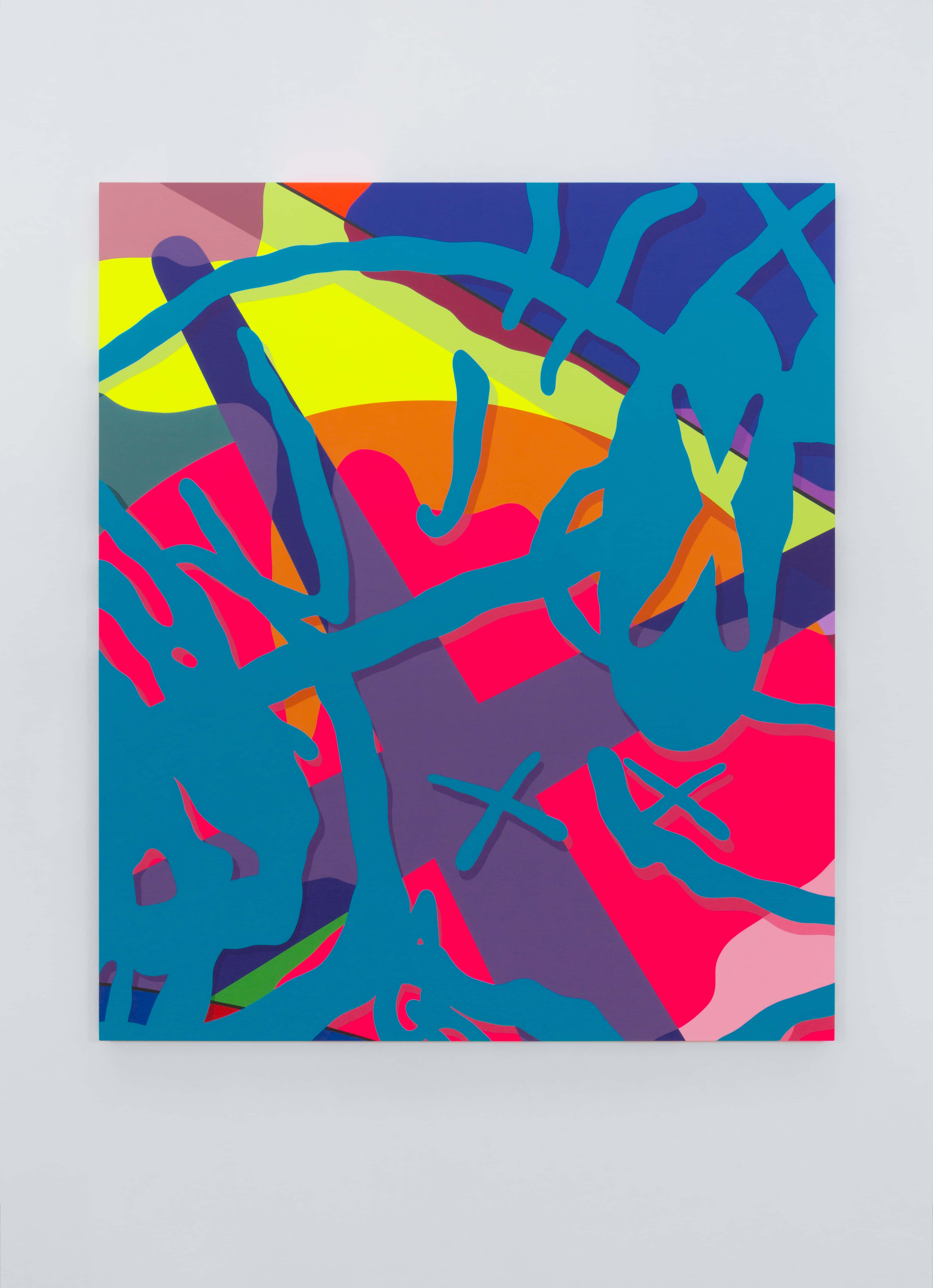 KAWS 桌布 壁紙 — 充滿活力的抽象藝術品，在白色牆壁上帶有粗獷的藍色筆觸和鮮豔的粉紅色、黃色、橙色形狀。
