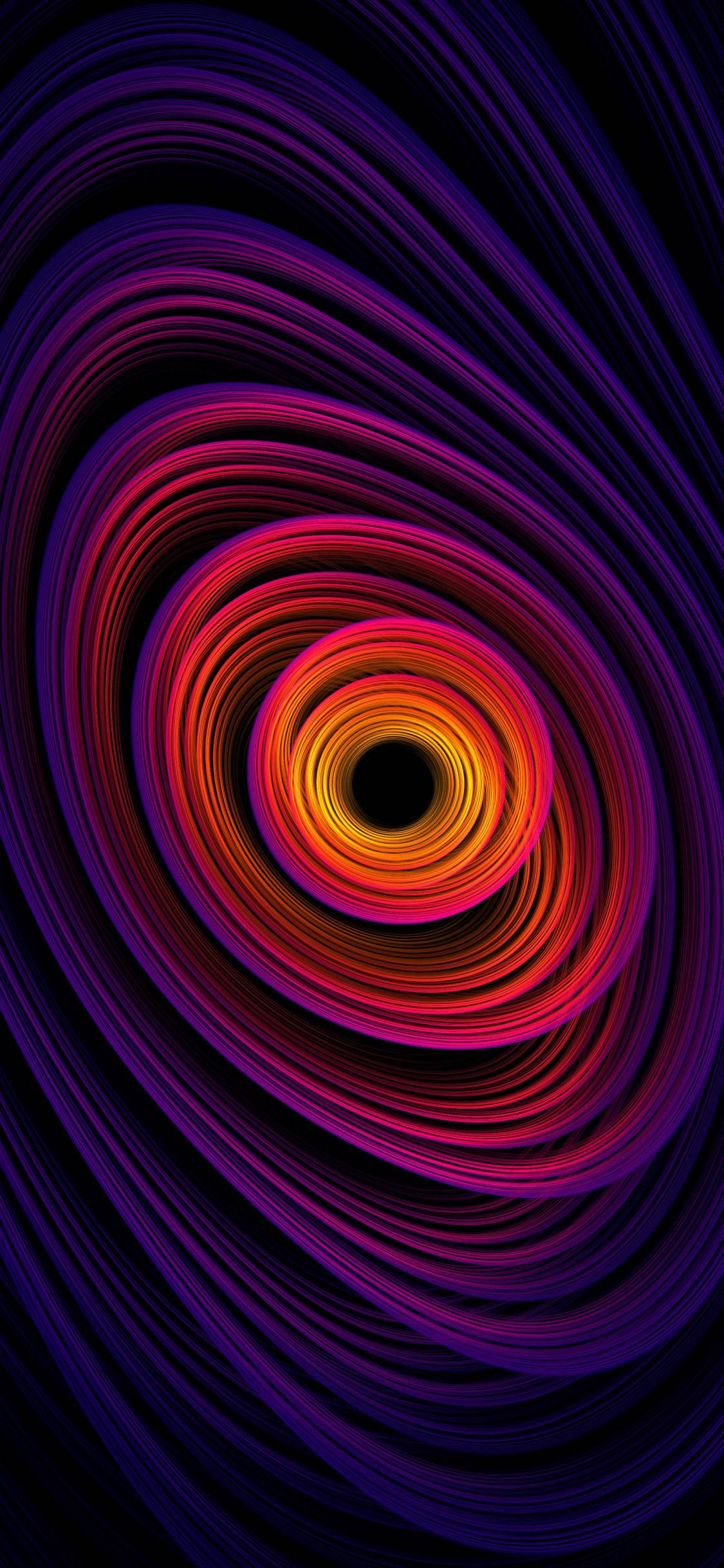 Aesthetic iPhone Xr 桌布 壁紙 — 充滿活力的旋轉漩渦，由紫色、粉紅色和橙色線條匯聚成黑色背景上的暗色中心。