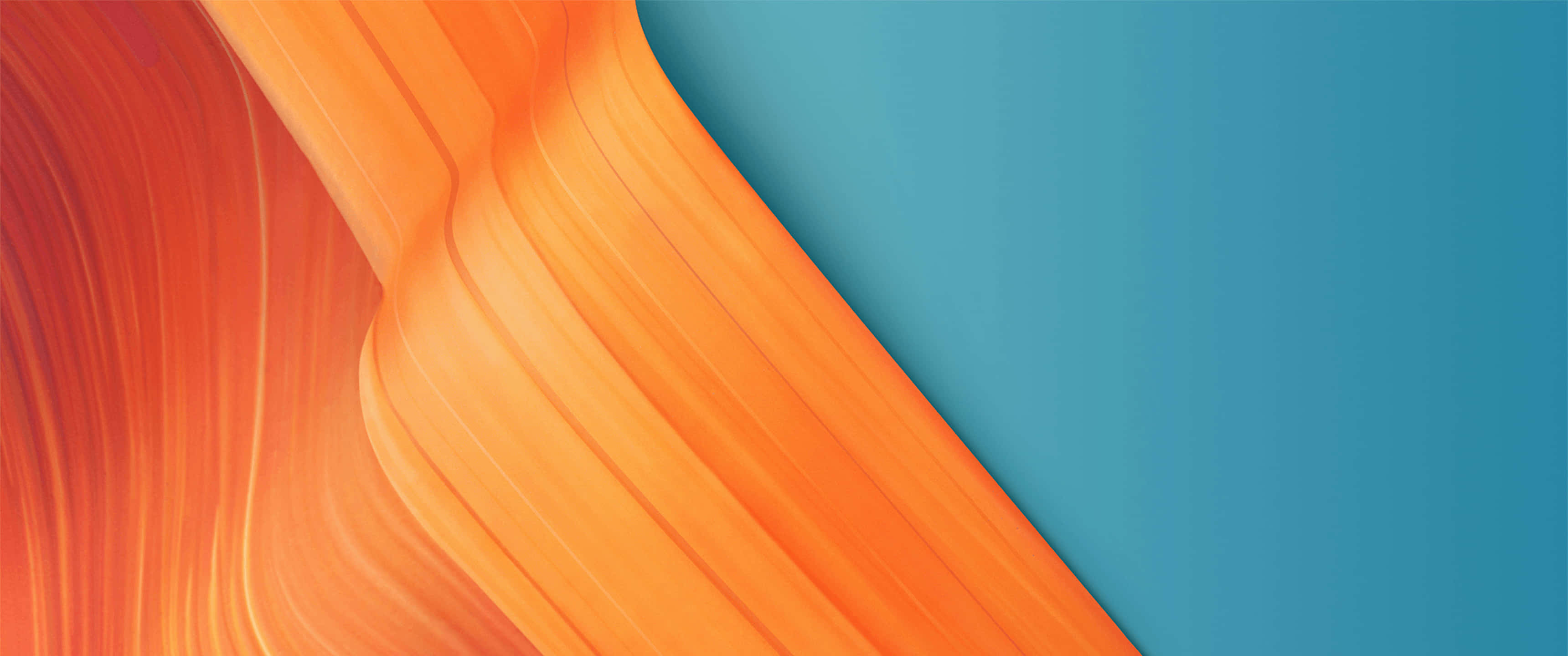 Orange And Blue 桌布 壁紙 — 充滿活力的橙色和藍綠色抽象波浪沿對角線流過平滑的漸變背景。
