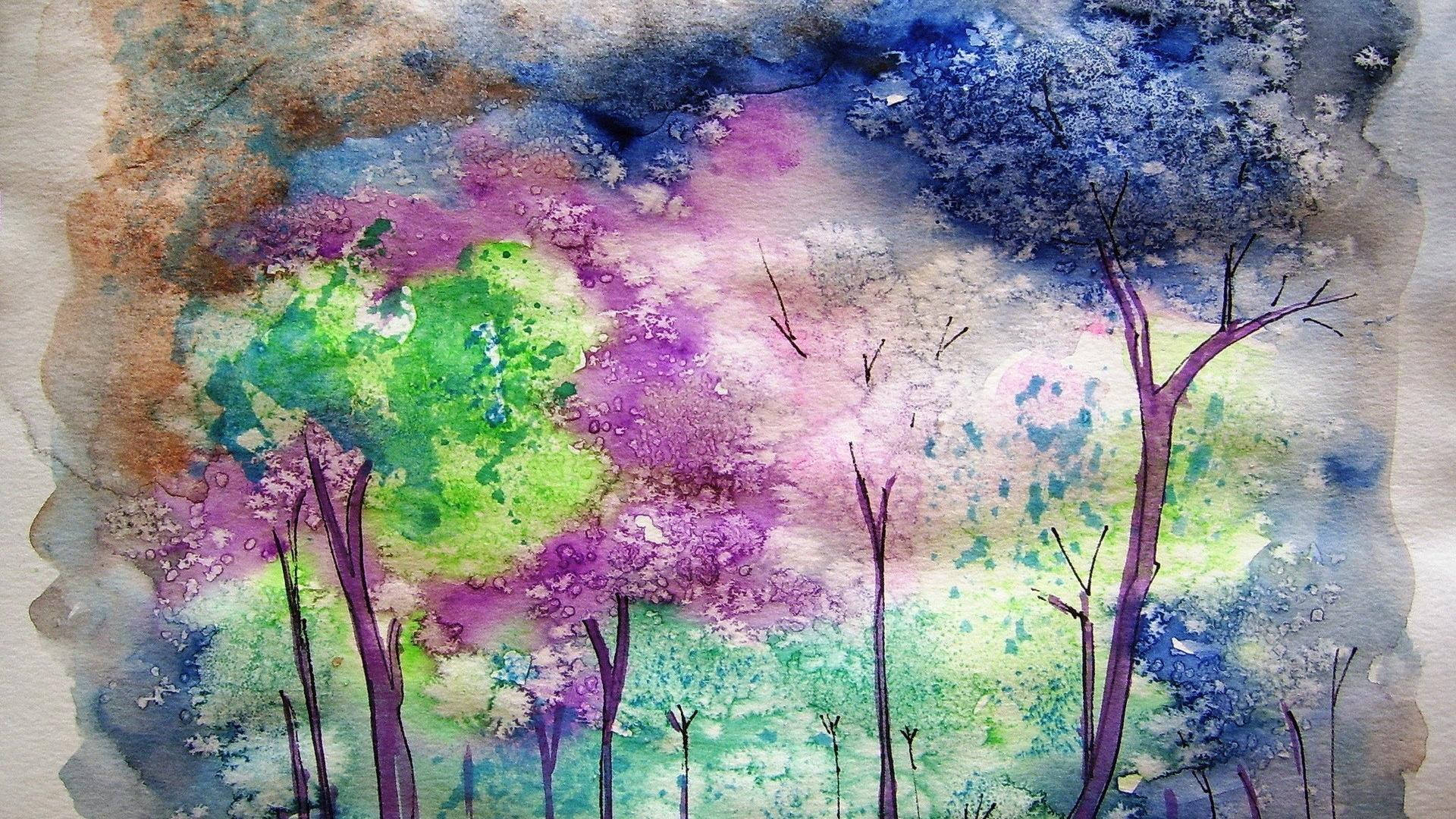 Watercolor 桌布 壁紙 — 充滿活力的水彩樹木，帶有紫色、綠色和藍色的葉子，在夢幻般的天空背景下，呈現在有紋理的紙上。