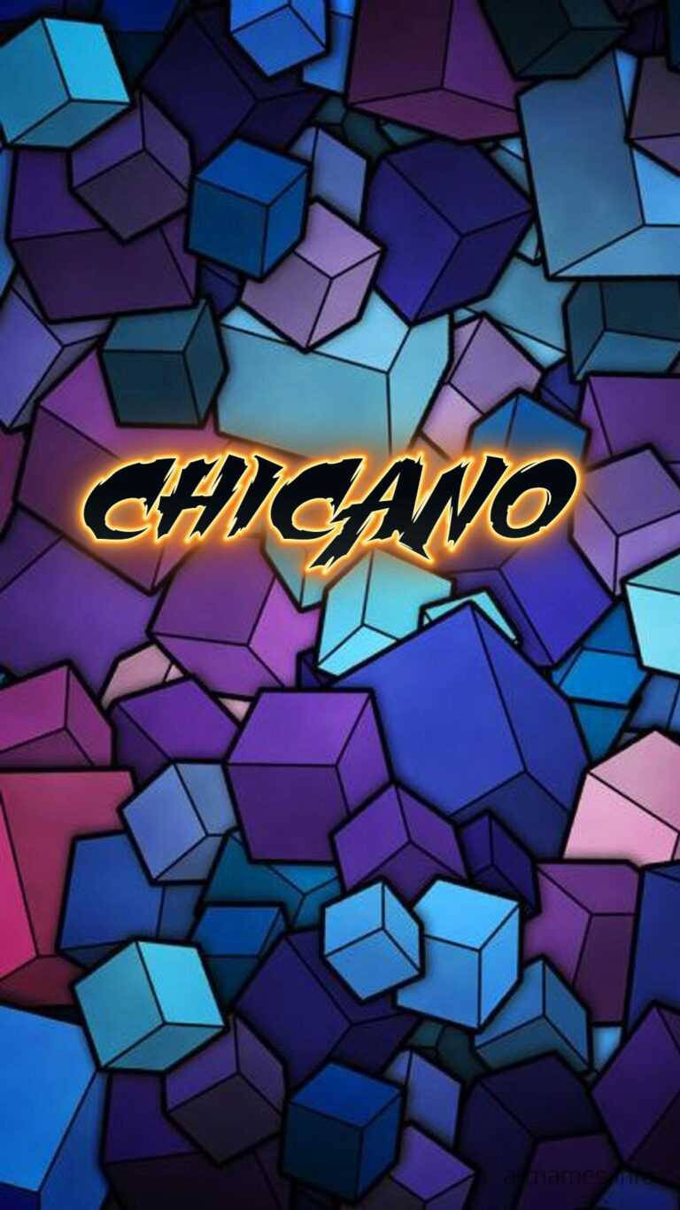 Chicano 桌布 壁紙 — 充滿活力的發光立方體，呈現藍色、紫色和粉紅色，形成動態的數位背景，並以粗體火焰文字顯示 CHICANO 一詞。