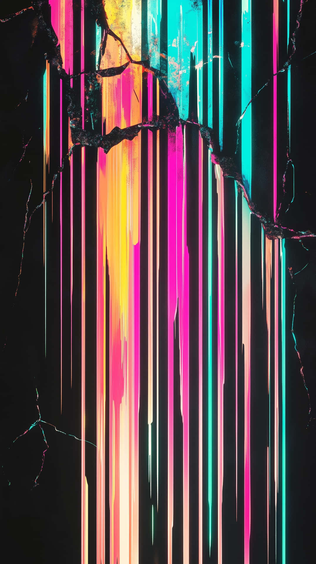 Vibrant Neon Light Glitch Streaks with Cracked Defekt Screen Effect 壁紙 — 充滿活力的粉紅、黃色和青色霓虹條紋像數位雨一樣從破裂的黑色表面傾瀉而下。