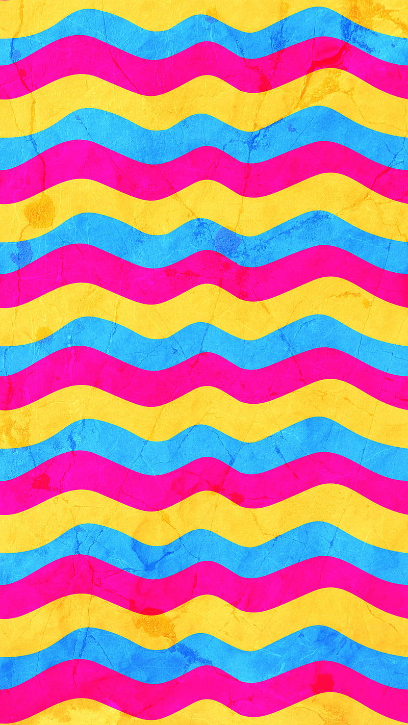 Pansexual 桌布 壁紙 — 充滿活力的粉紅色、黃色和藍色波浪條紋在帶有紋理的皺紙表面上起伏。