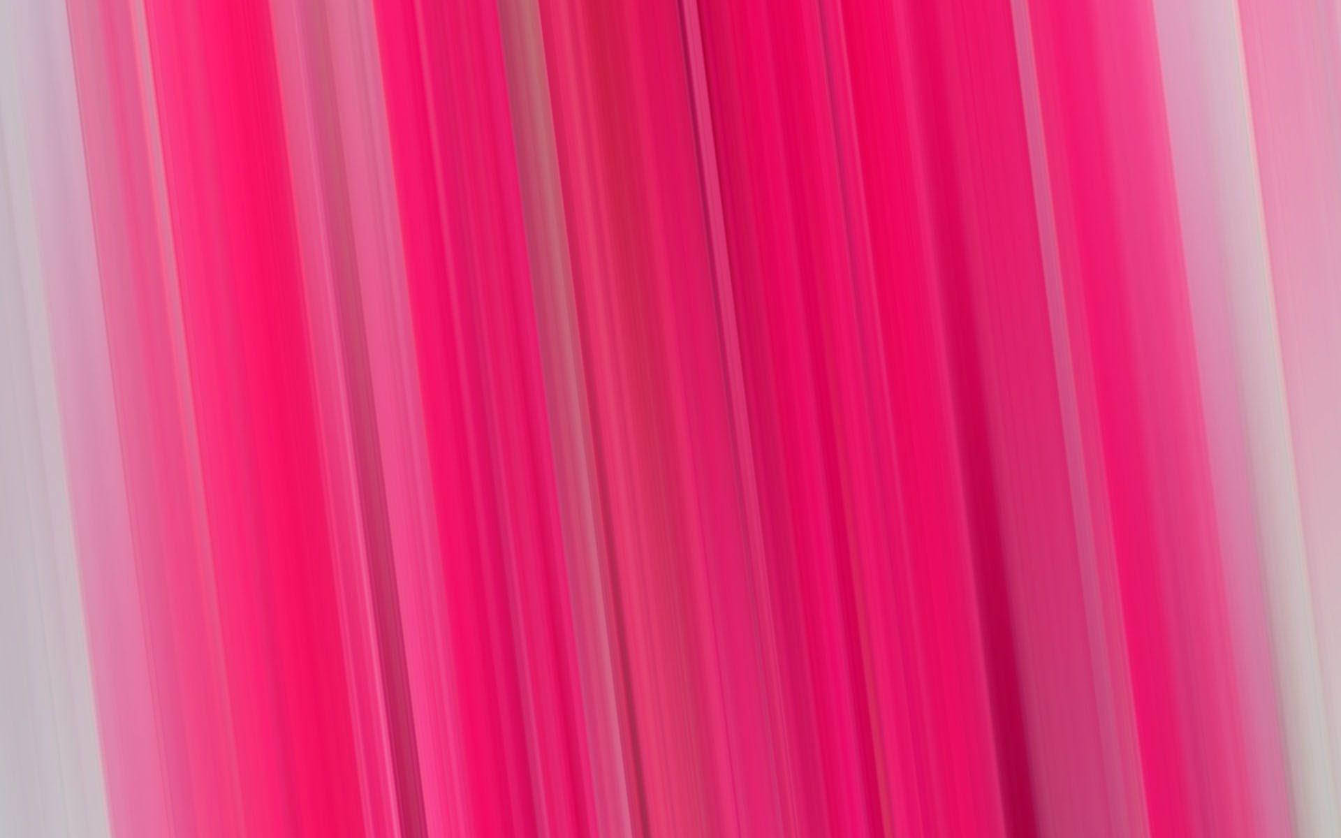 Pretty Pink 桌布 壁紙 — 充滿活力的粉紅色和白色垂直條紋模糊成動態的抽象漸變。