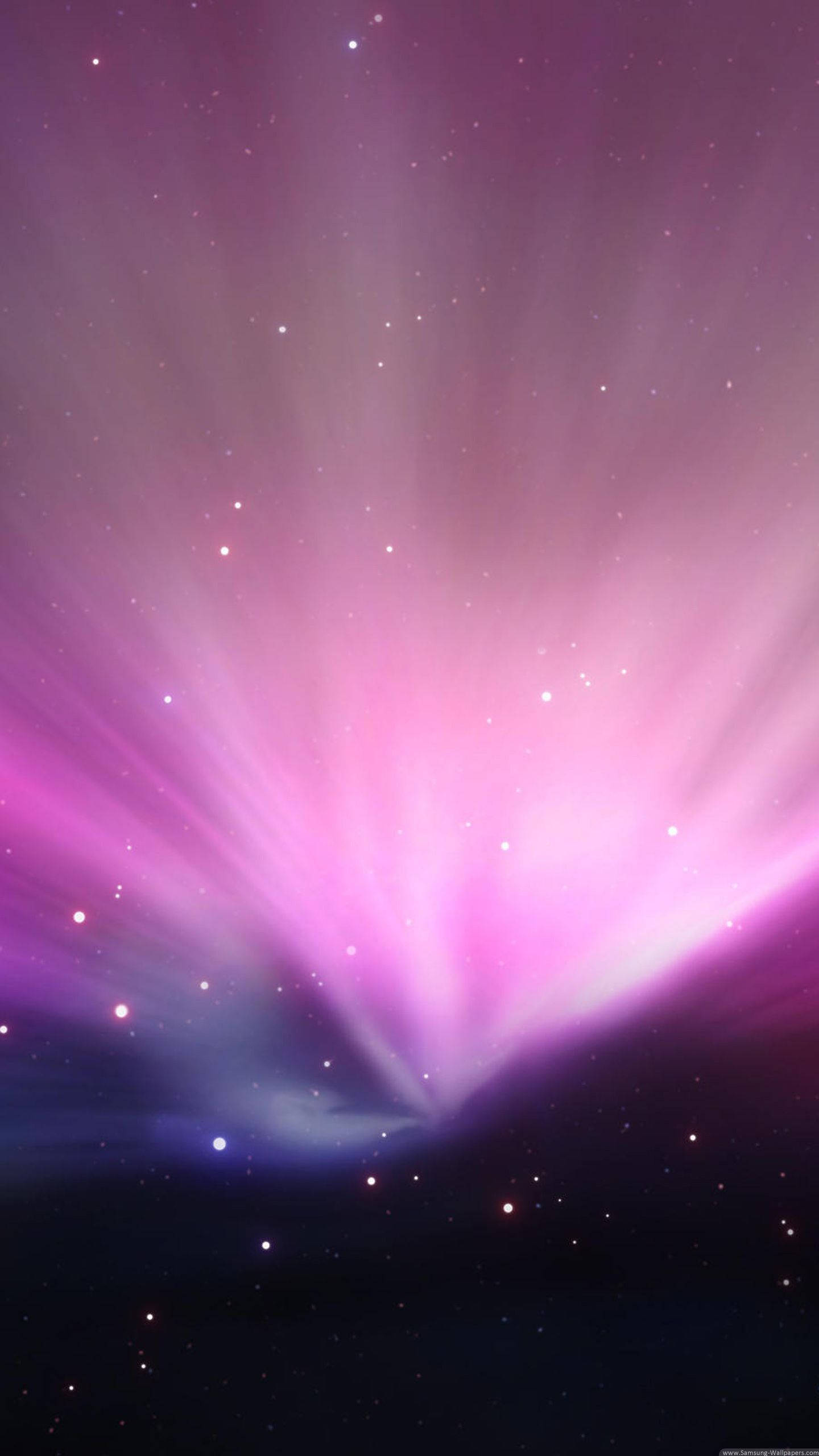 太空 iPhone 桌布 壁紙 — 充滿活力的粉紅色和紫色宇宙射線從黑暗的星空爆發，創造出燦爛的天體展示。