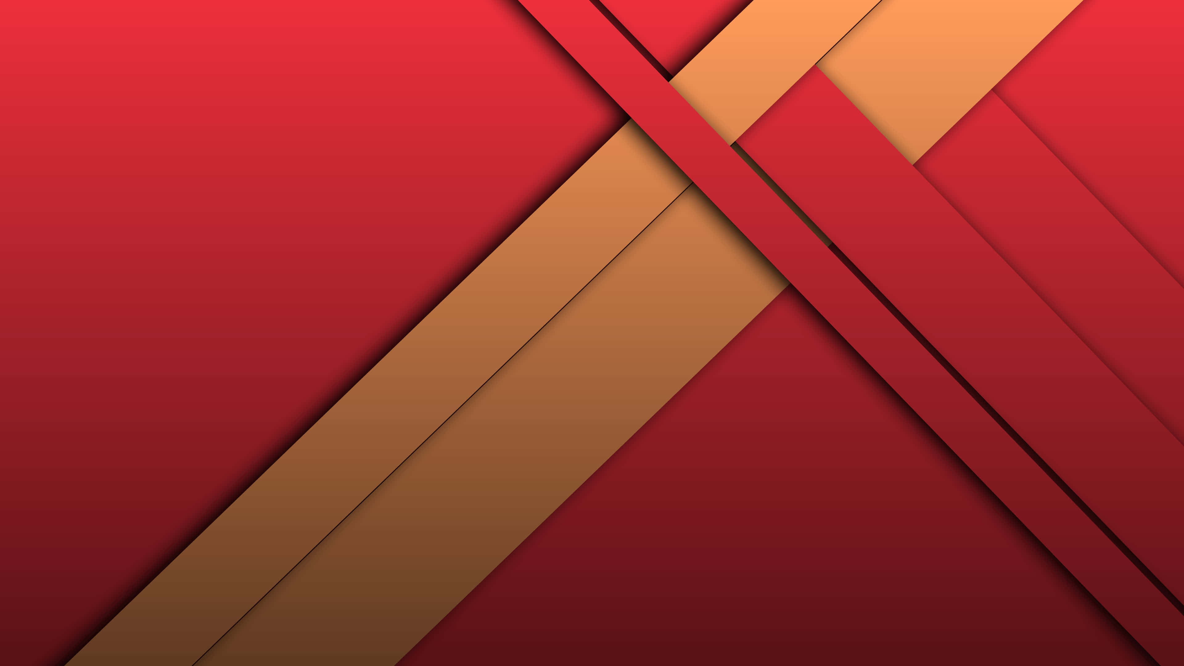 Red And Gold 桌布 壁紙 — 充滿活力的紅色和橙色幾何條紋在帶有柔和漸變的大膽抽象構圖中相交。