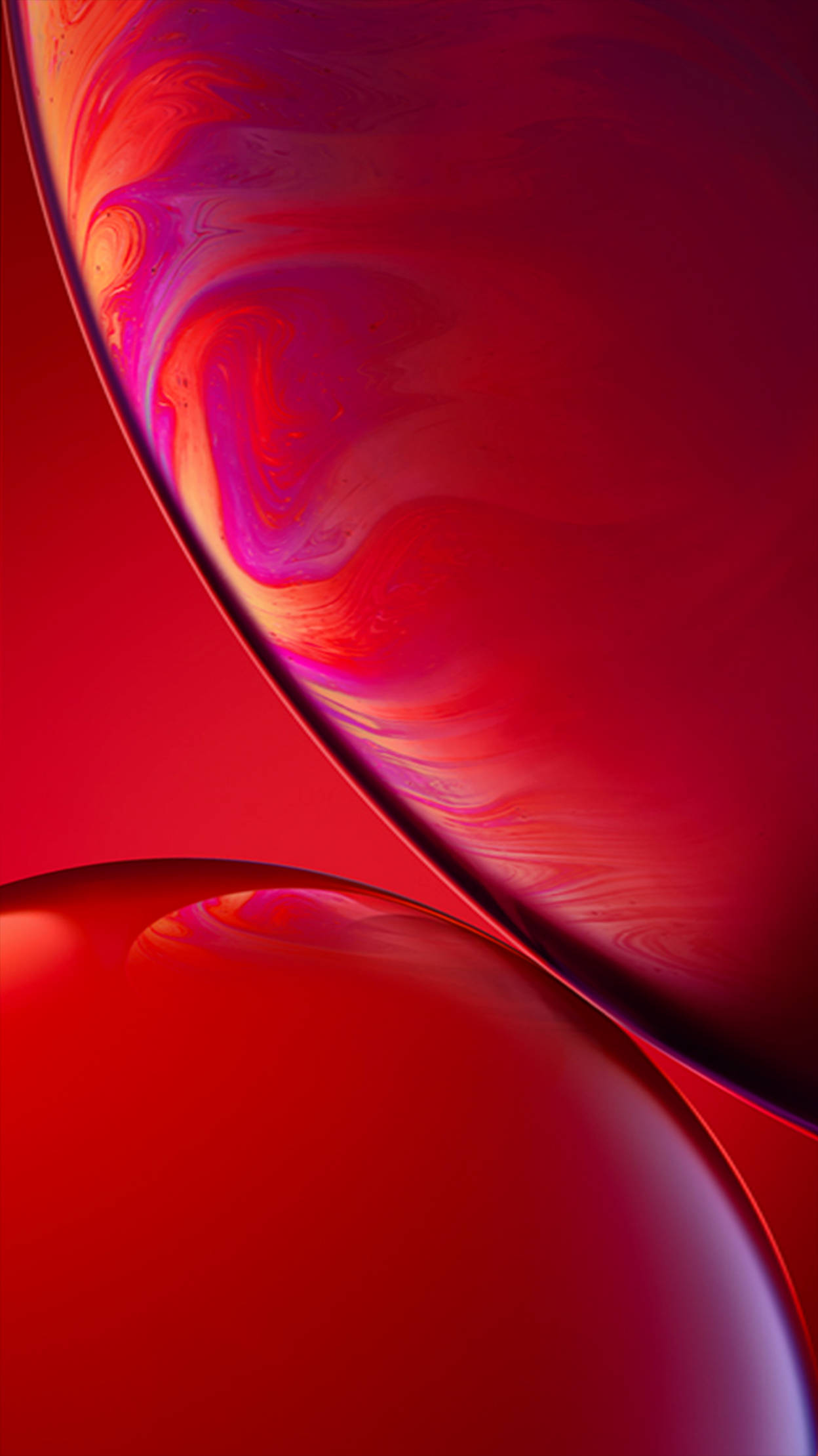 iOS 16 壁紙 桌布 壁紙 — 充滿活力的紅色和洋紅色漩渦液體流過光滑的彎曲表面，形成動態的抽象構圖。