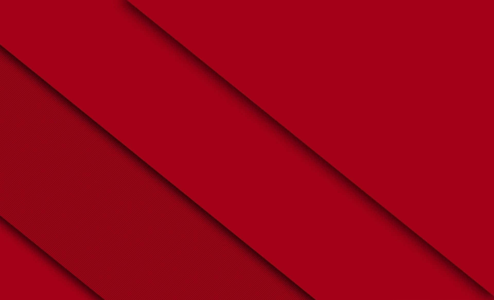 Red Metallic 桌布 壁紙 — 充滿活力的紅色抽象壁紙，帶有分層的對角線面板，營造出深度和現代幾何對比。