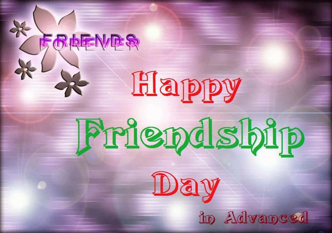 Friendship Day 桌布 壁紙 — 充滿活力的紫色和粉紅色散景背景，帶有發光的燈光和風格化的文字，慶祝友誼日。