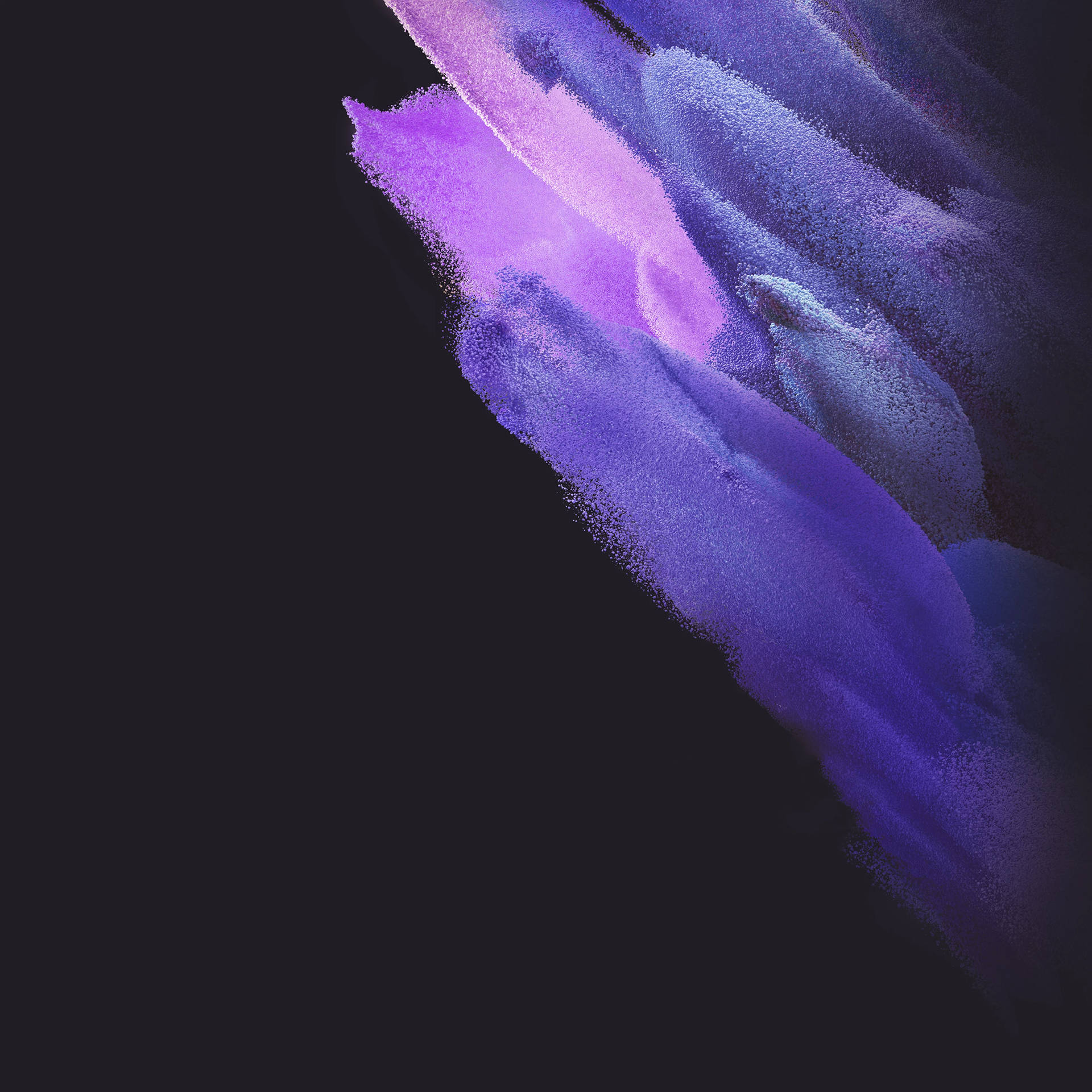 黑色背景上帶有紫色和藍色筆觸的抽象數位藝術作品 — 三星 S21 Ultra 壁紙