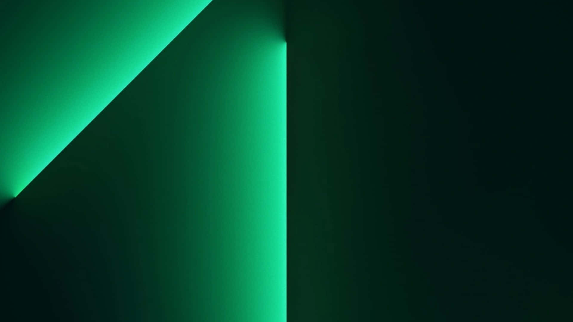Green Led 桌布 壁紙 — 充滿活力的綠色光線穿過深邃的陰影，構成極簡幾何構圖。
