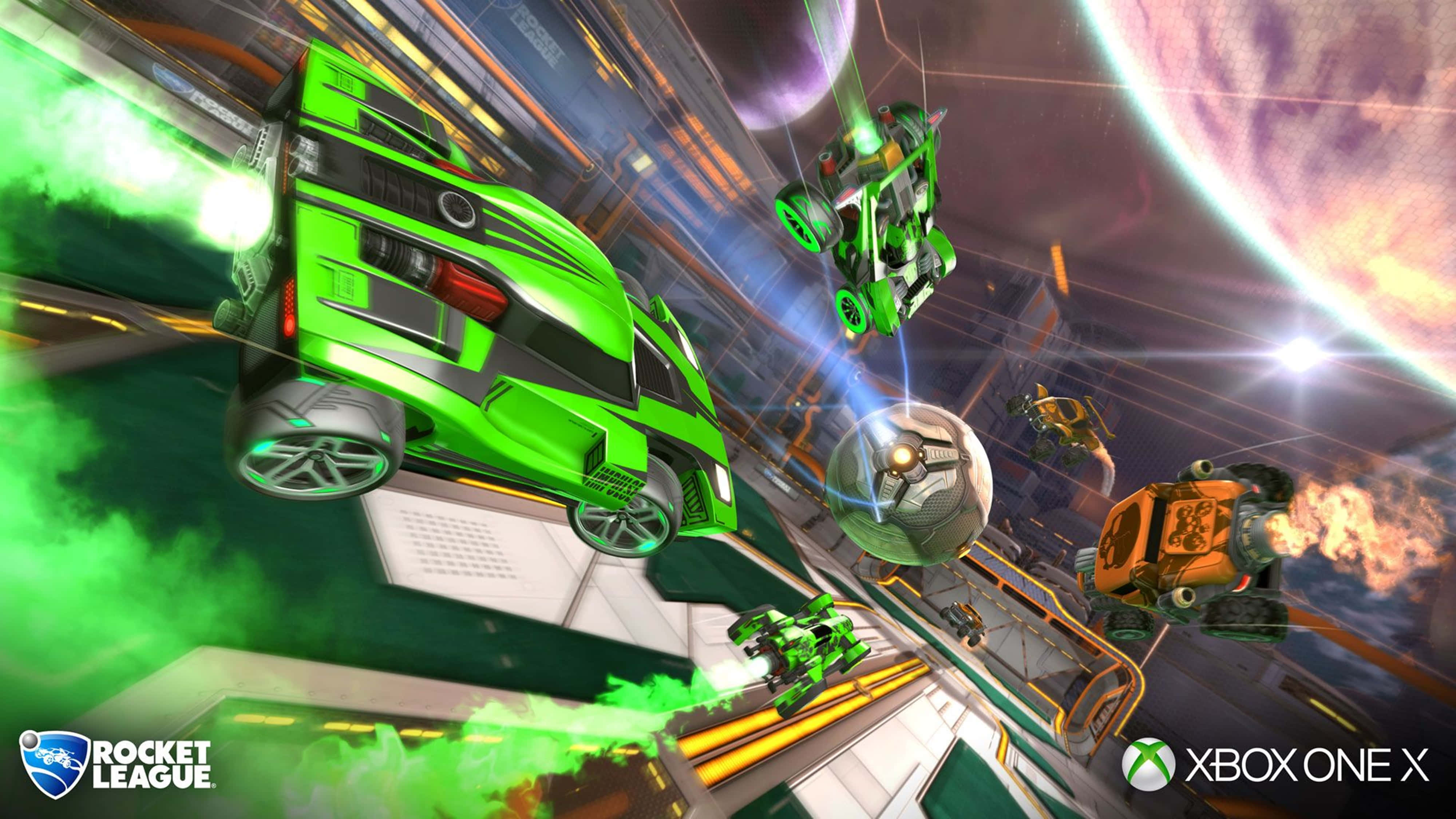 Rocket League Art 桌布 壁紙 — 充滿活力的綠色火箭動力賽車在未來派競技場中飛馳，留下發光軌跡，背景是一個巨大的行星。